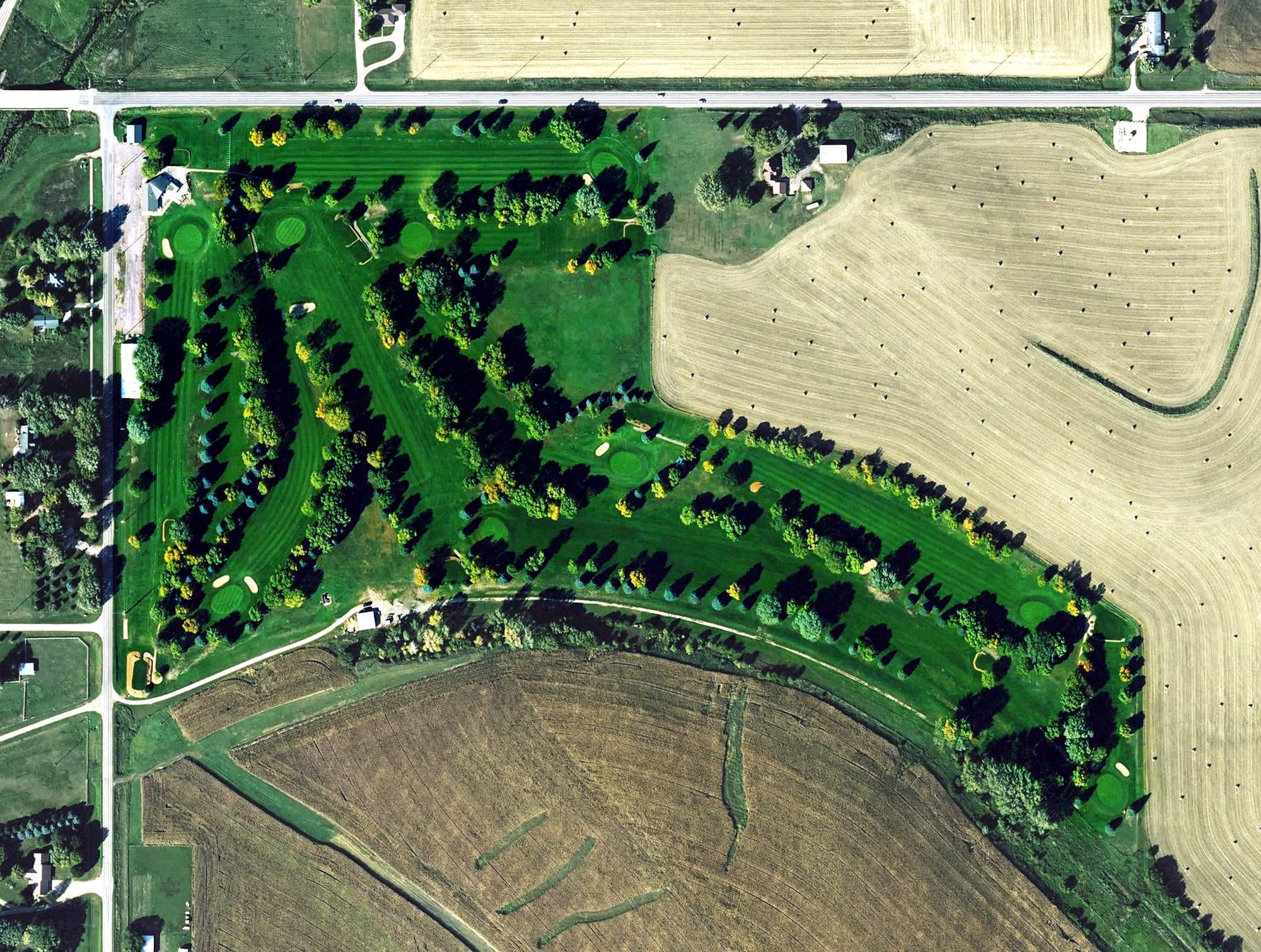 Aerial view of Hawarden Golf Course, IA, with its hole routing marked