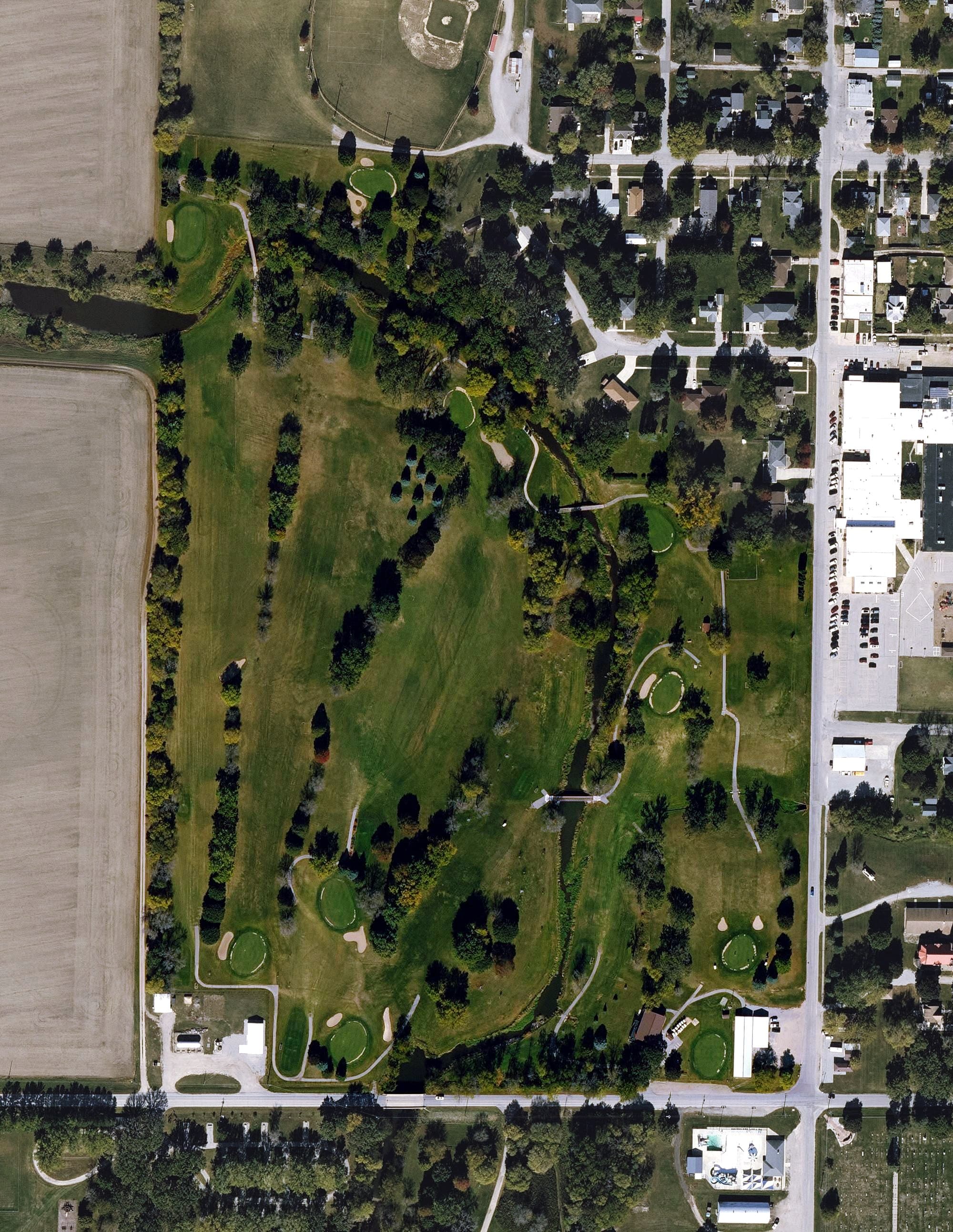 Aerial view of Linn Grove Country Club, IA, with its hole routing marked