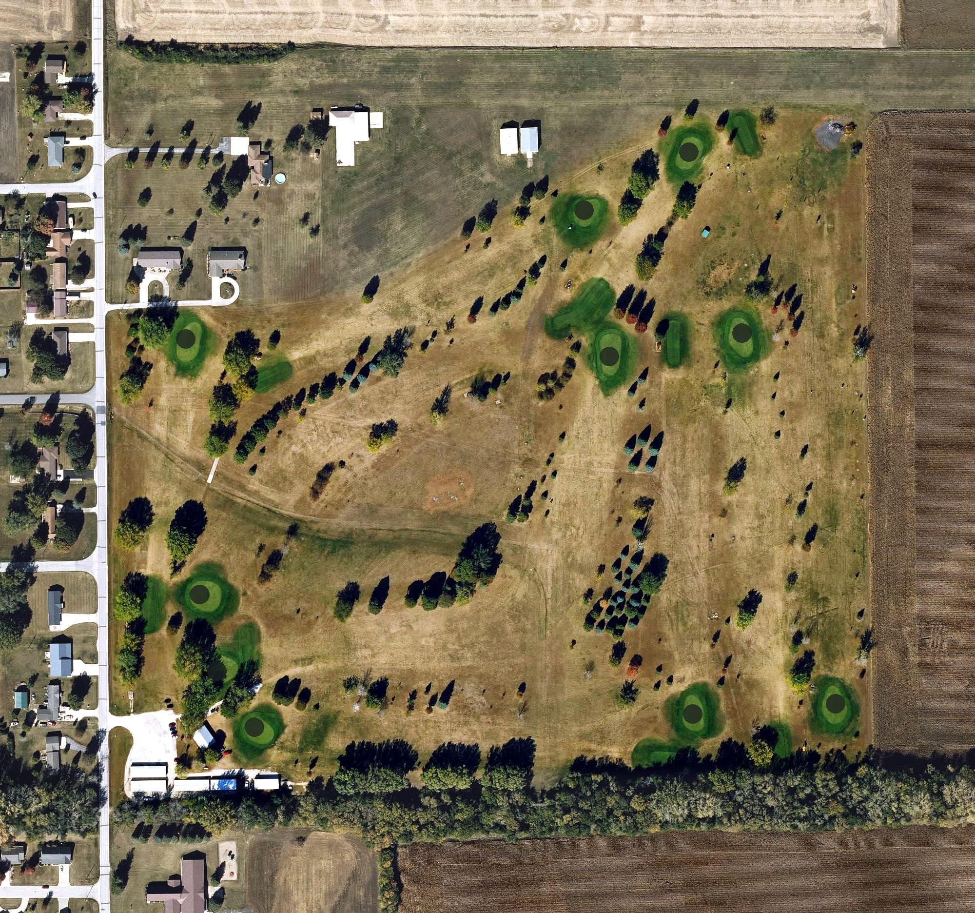 Aerial view of Radcliffe Friendly Fareways, IA, with its hole routing marked