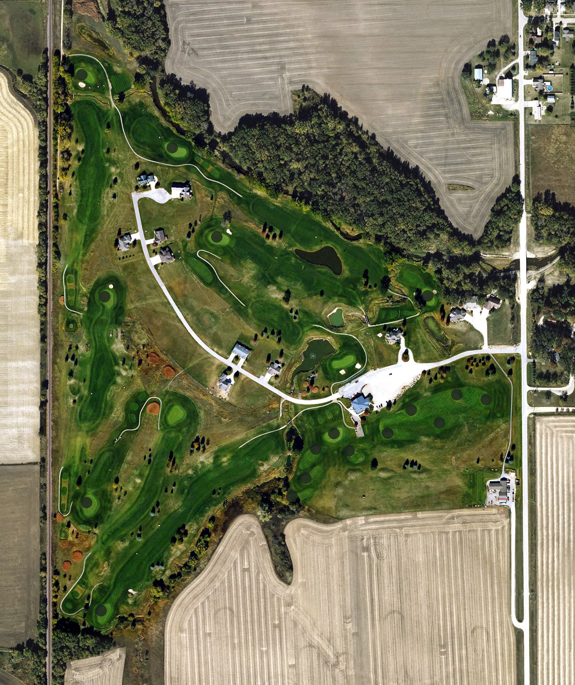 Aerial view of Ridge Stone Golf Club, IA, with its hole routing marked