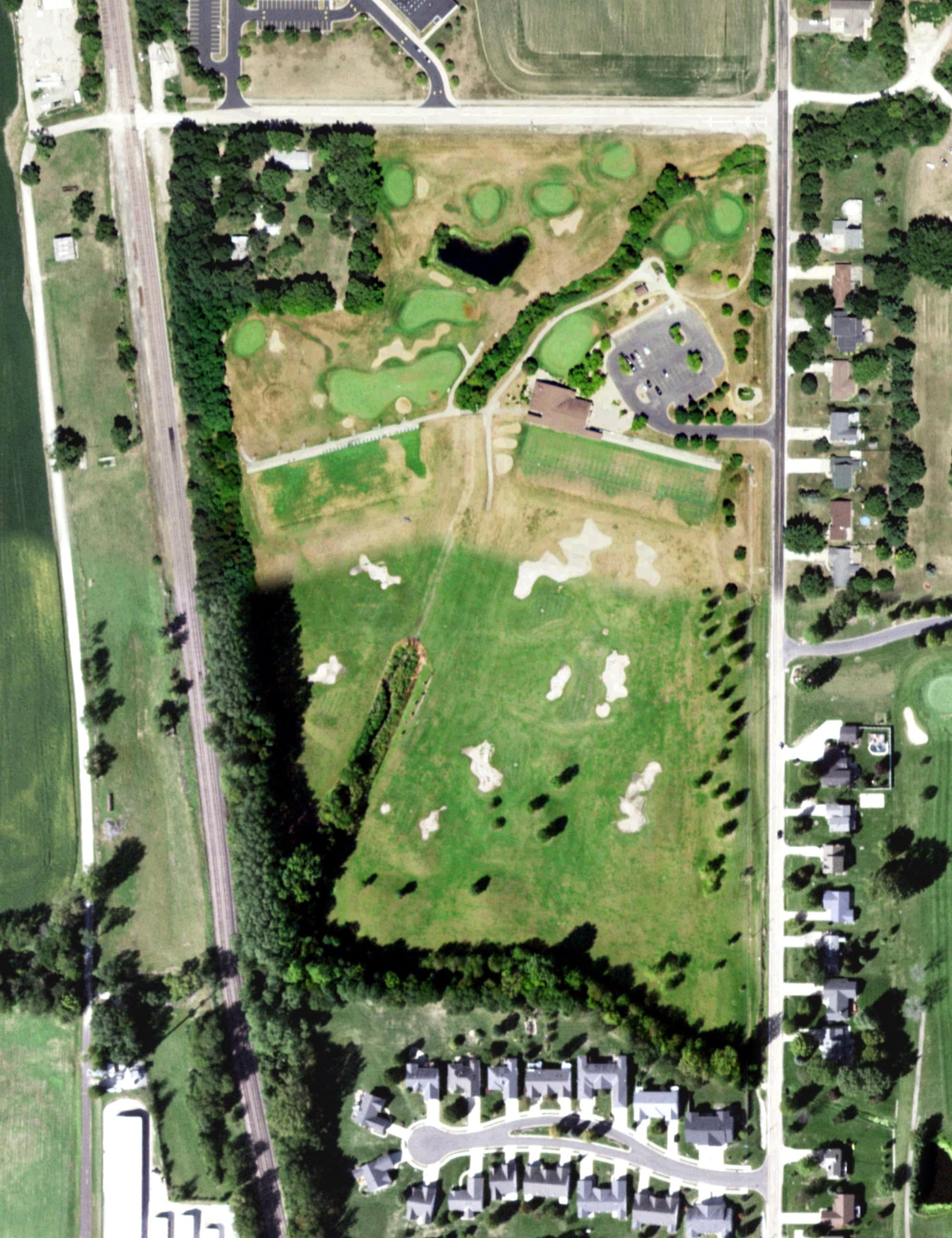 Aerial view of Golf Learning Center, IL, with its hole routing marked
