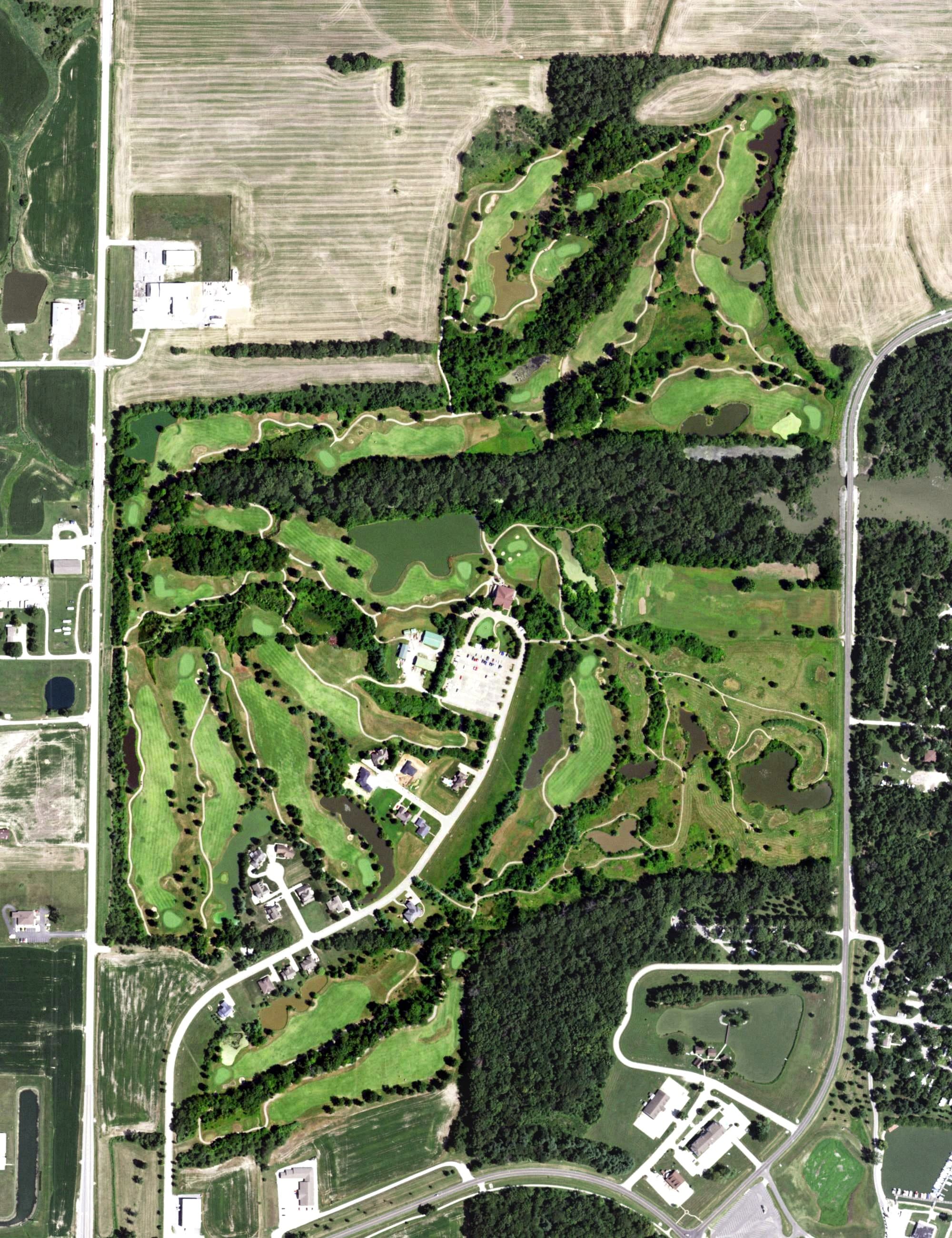 Aerial view of Governors Run Golf Course, IL, with its hole routing marked
