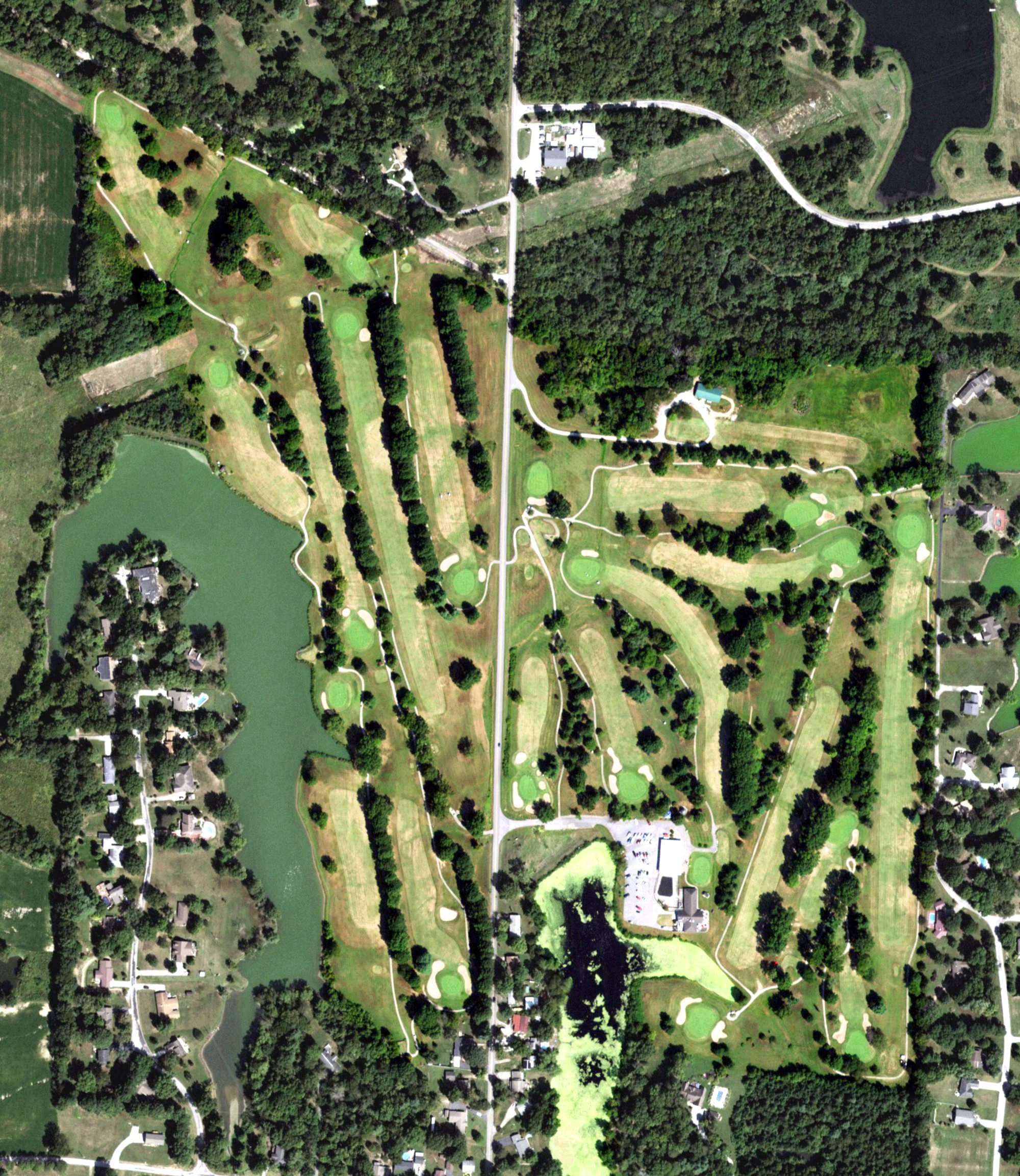 Aerial view of Jackson County Country Club, IL, with its hole routing marked