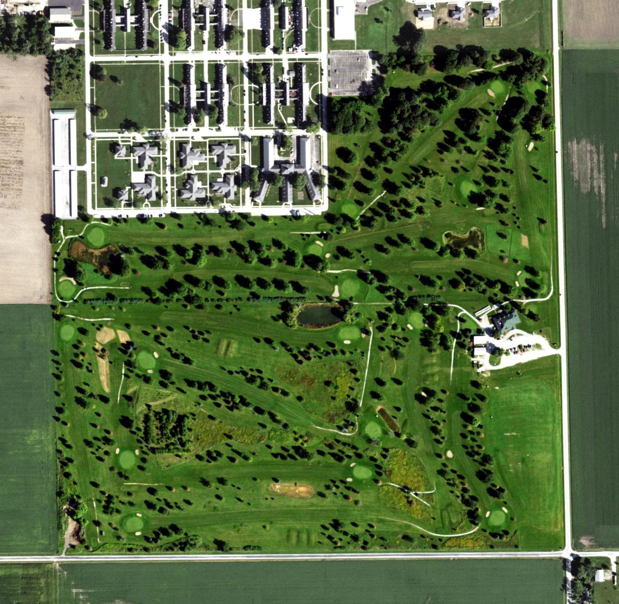 Aerial view of Manteno Golf Club, IL, with its hole routing marked