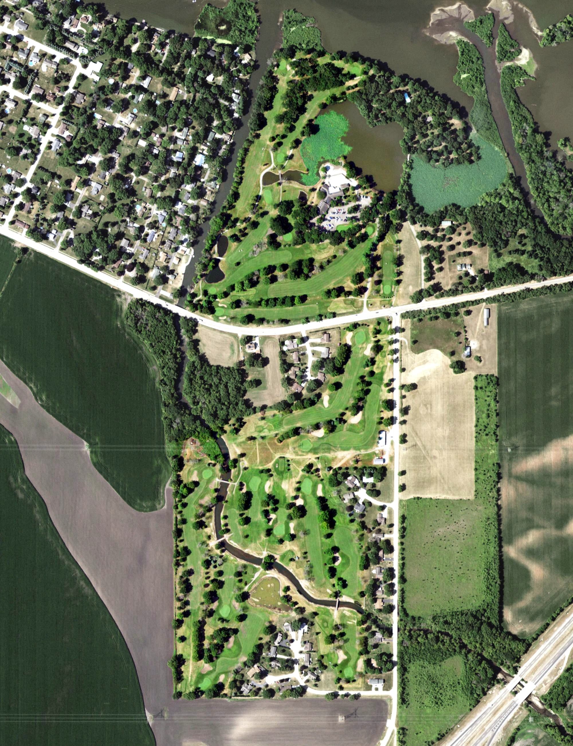 Aerial view of Rock River Golf Course, IL, with its hole routing marked