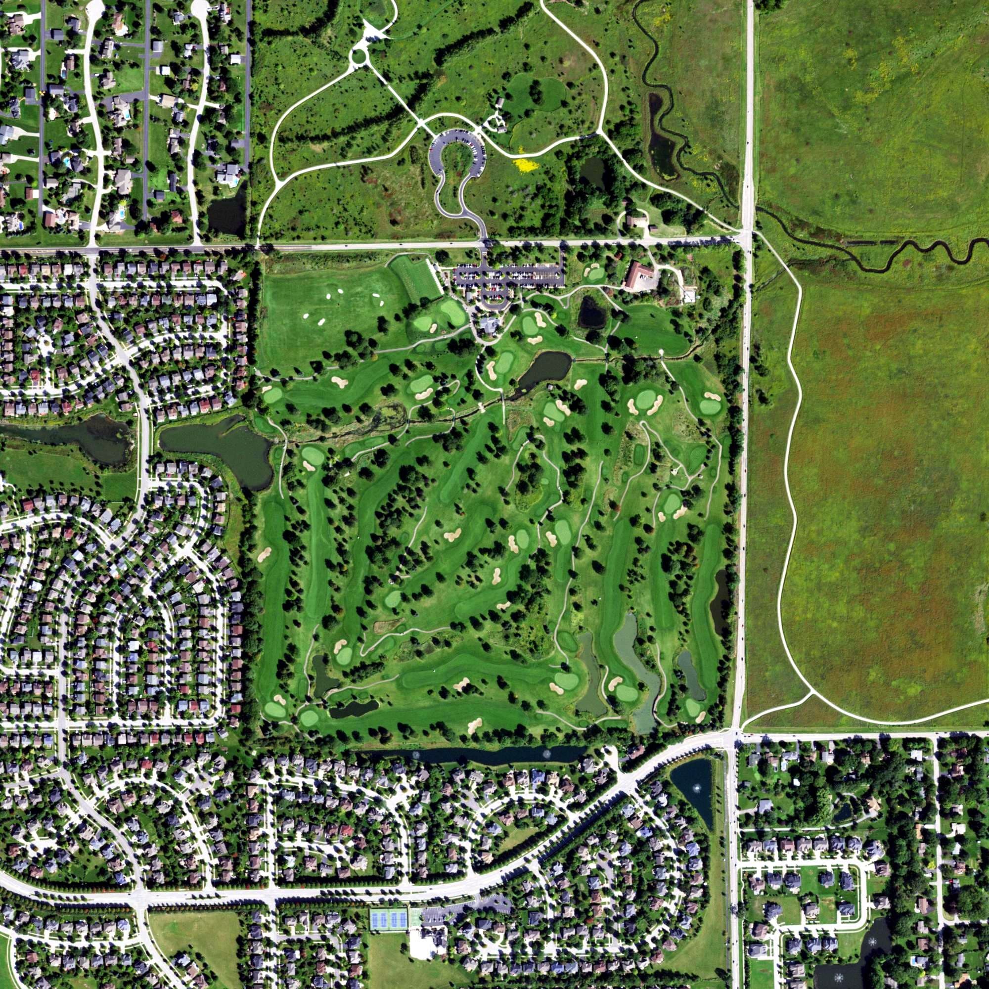 Aerial view of Springbrook Golf Course, IL, with its hole routing marked