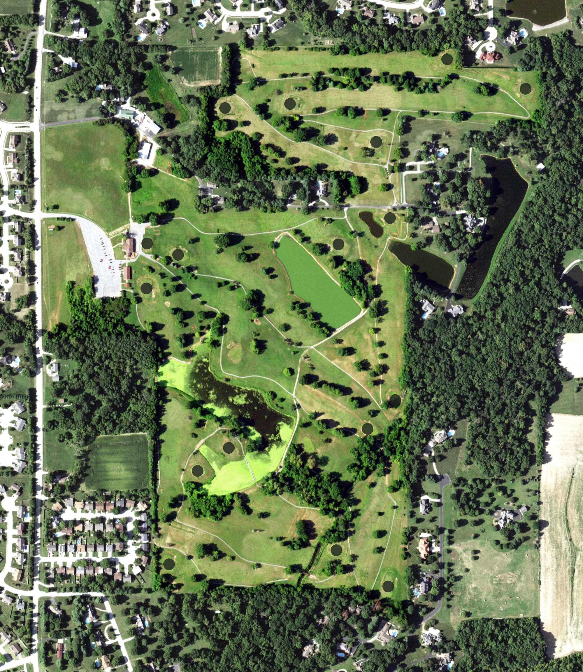 Aerial view of Swansea Clinton Hills Conservation Park, IL, with its hole routing marked