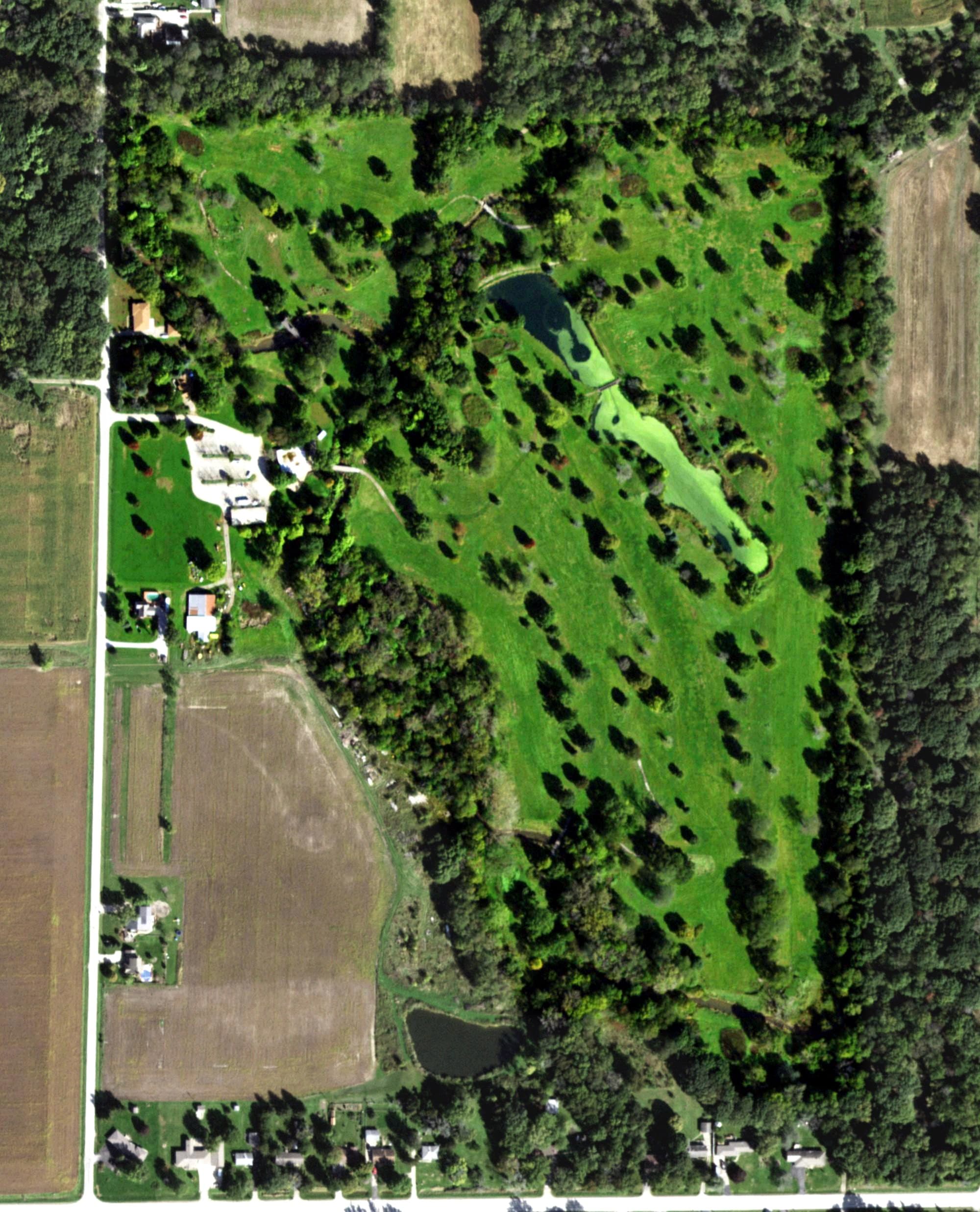 Aerial view of Twin Creeks Golf Course, IL, with its hole routing marked