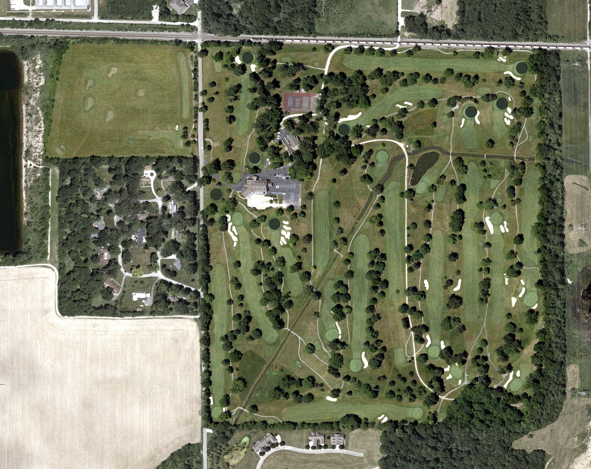 Aerial view of Delaware Country Club, IN, with its hole routing marked