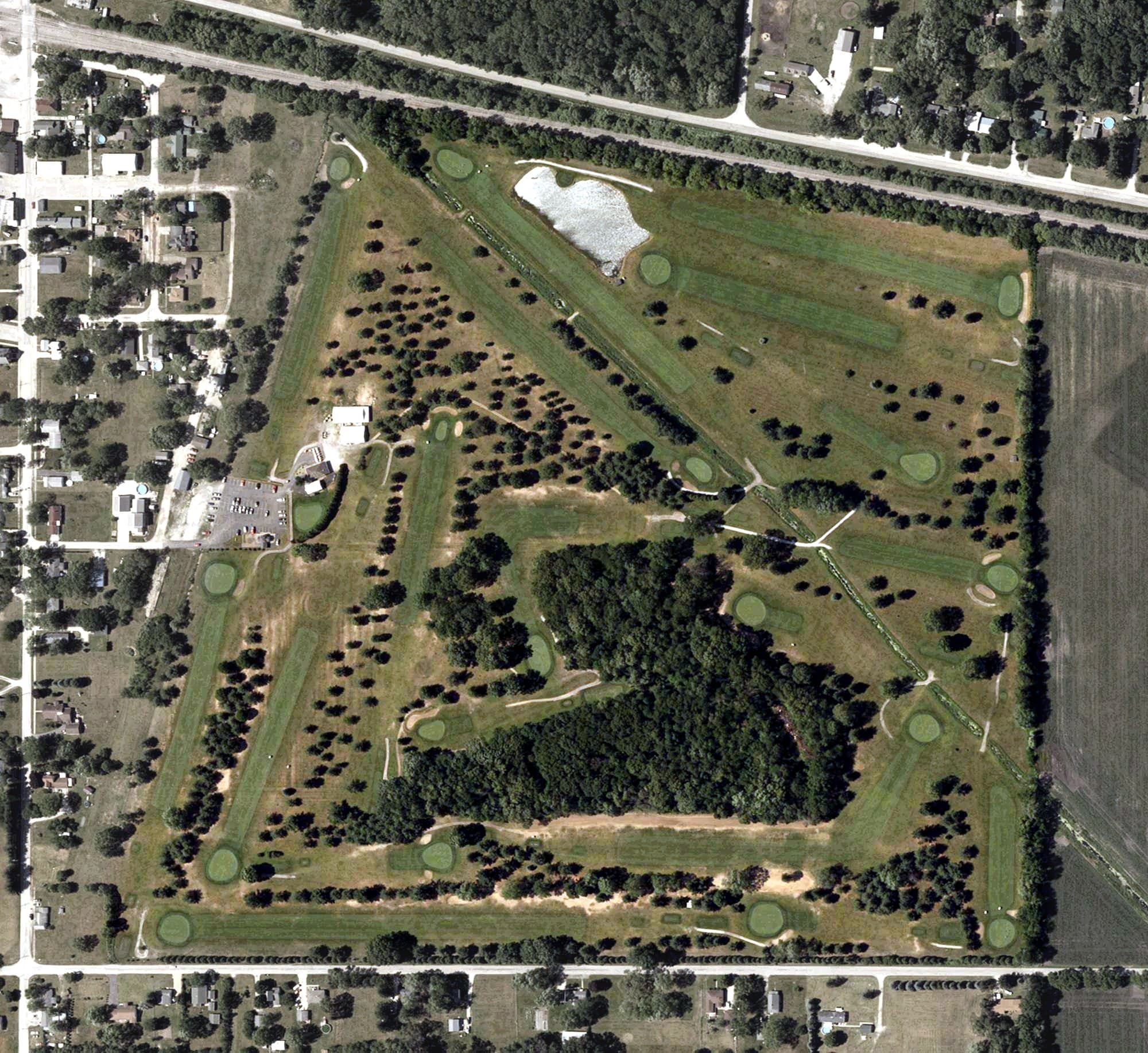 Aerial view of Hamlet Golf Course, IN, with its hole routing marked