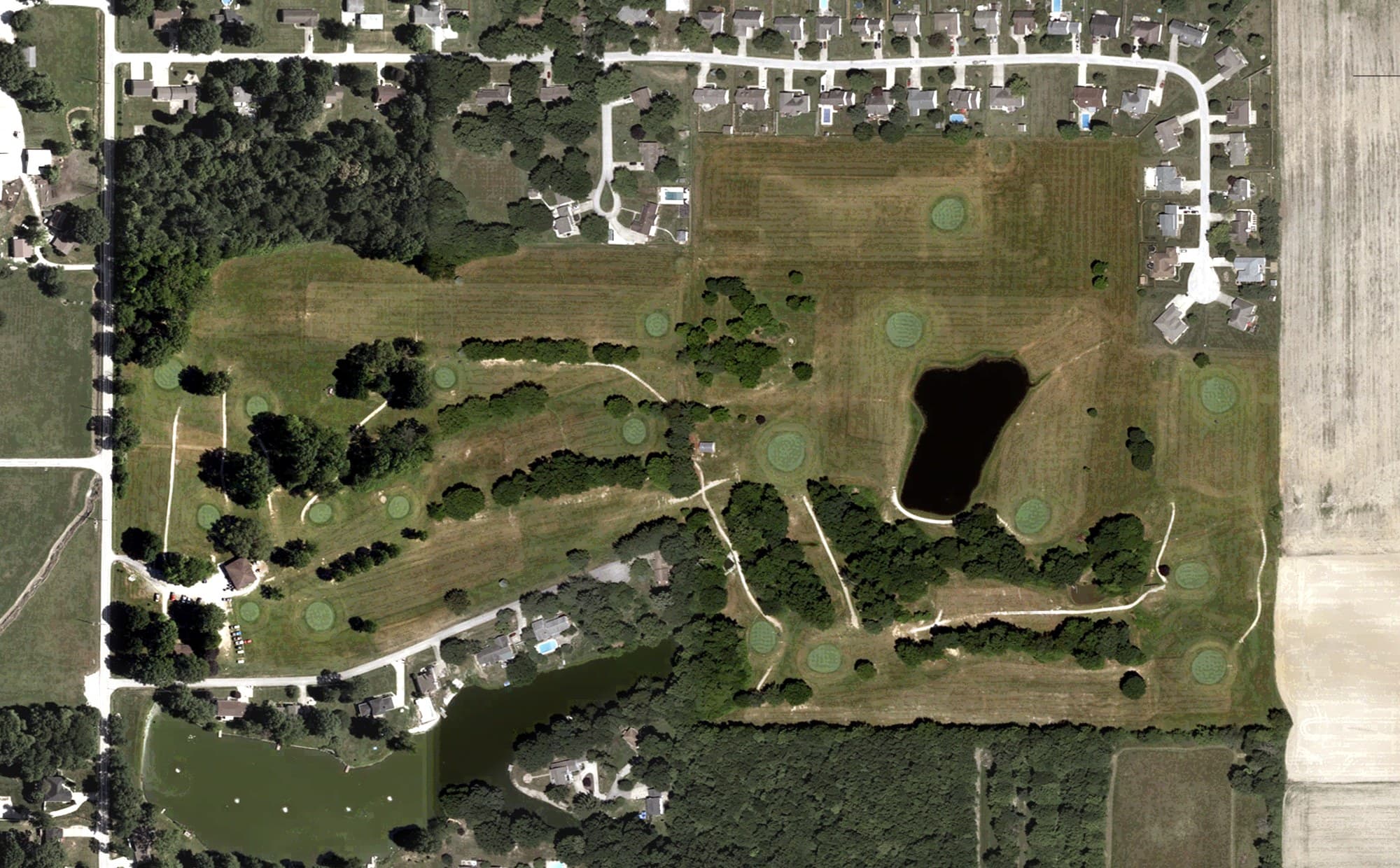 Aerial view of Mark's Par 3, IN, with its hole routing marked