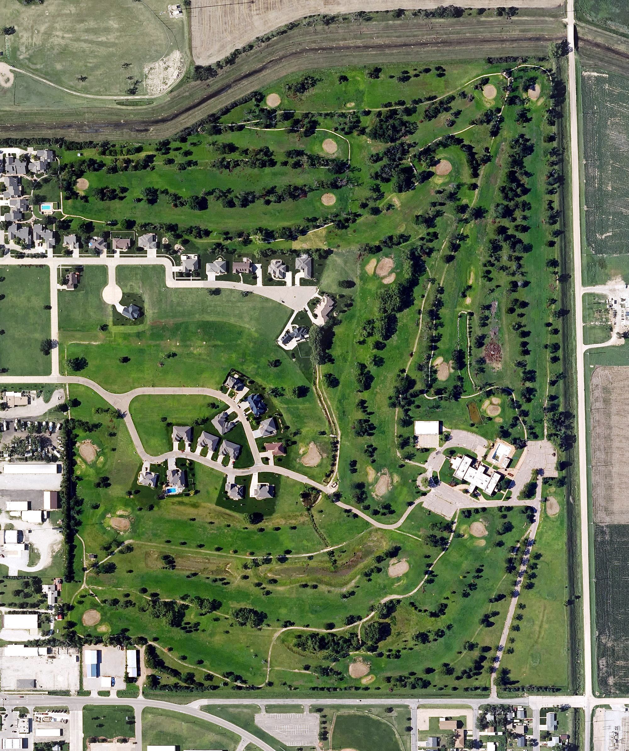 Aerial view of Stoneridge Country Club, KS, with its hole routing marked