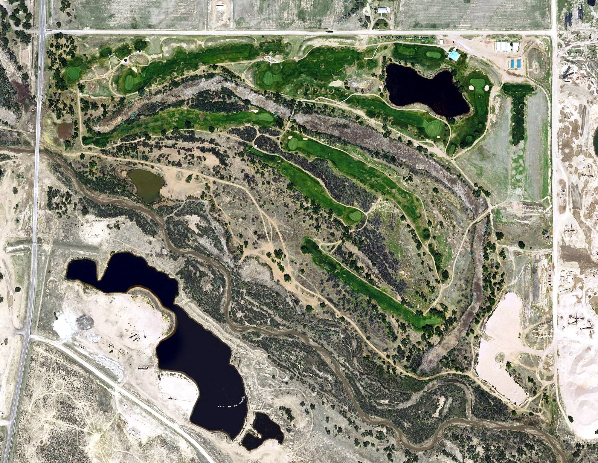 Aerial view of Tamarisk Golf Course, KS, with its hole routing marked