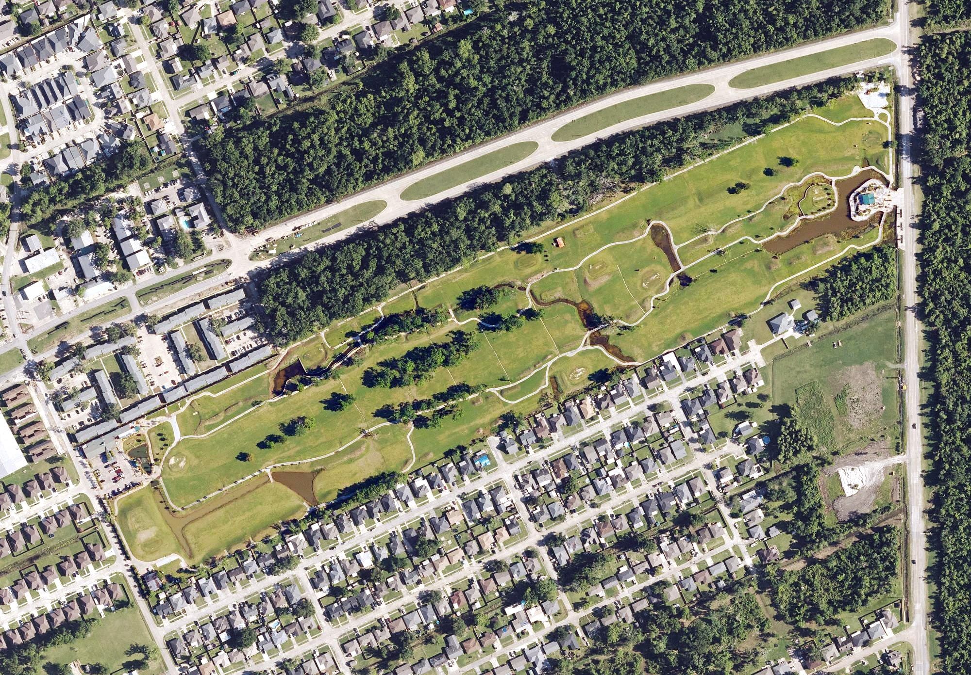 Aerial view of Colonial Acres Golf Course, LA, with its hole routing marked