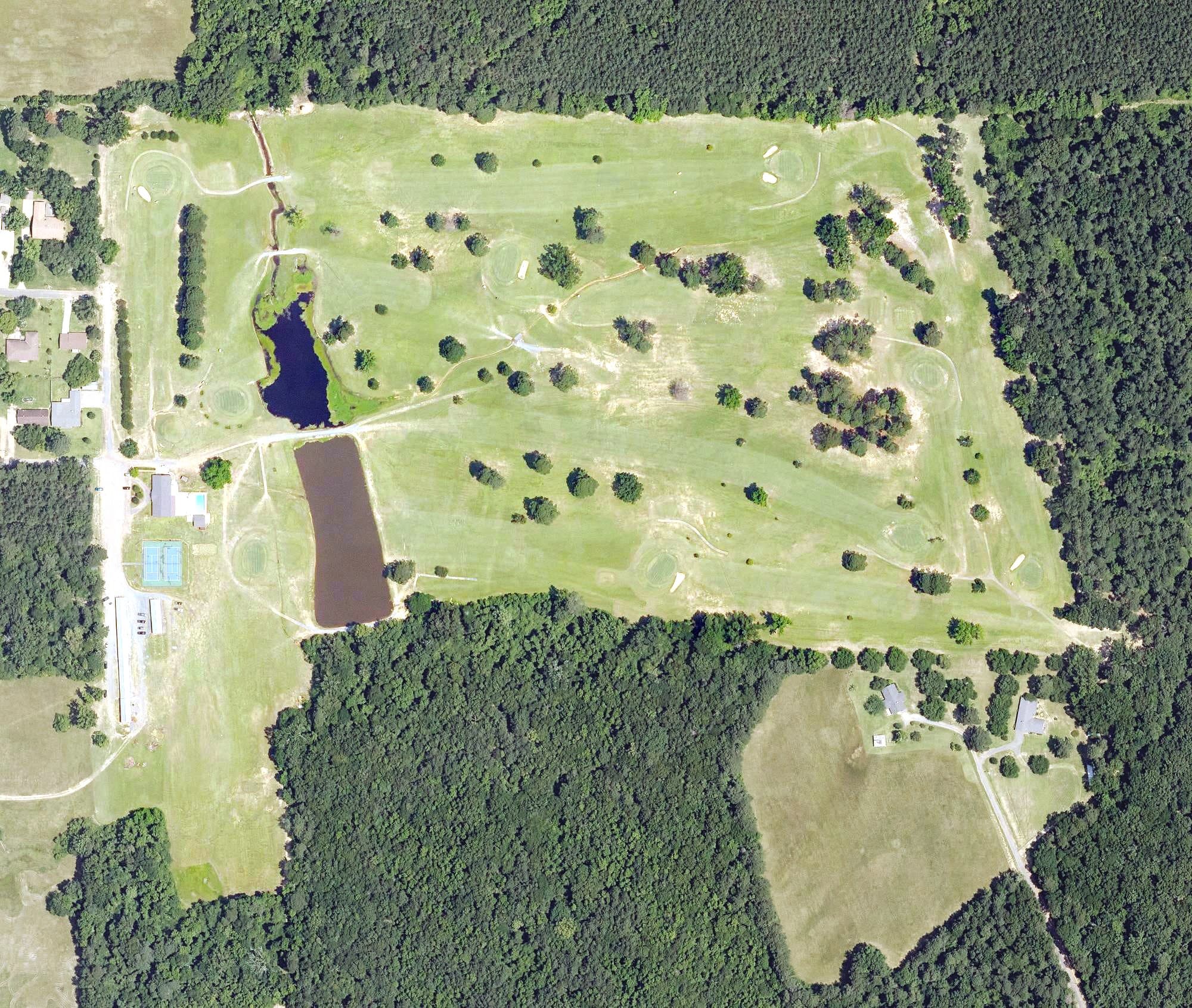 Aerial view of Coushatta Country Club, LA, with its hole routing marked