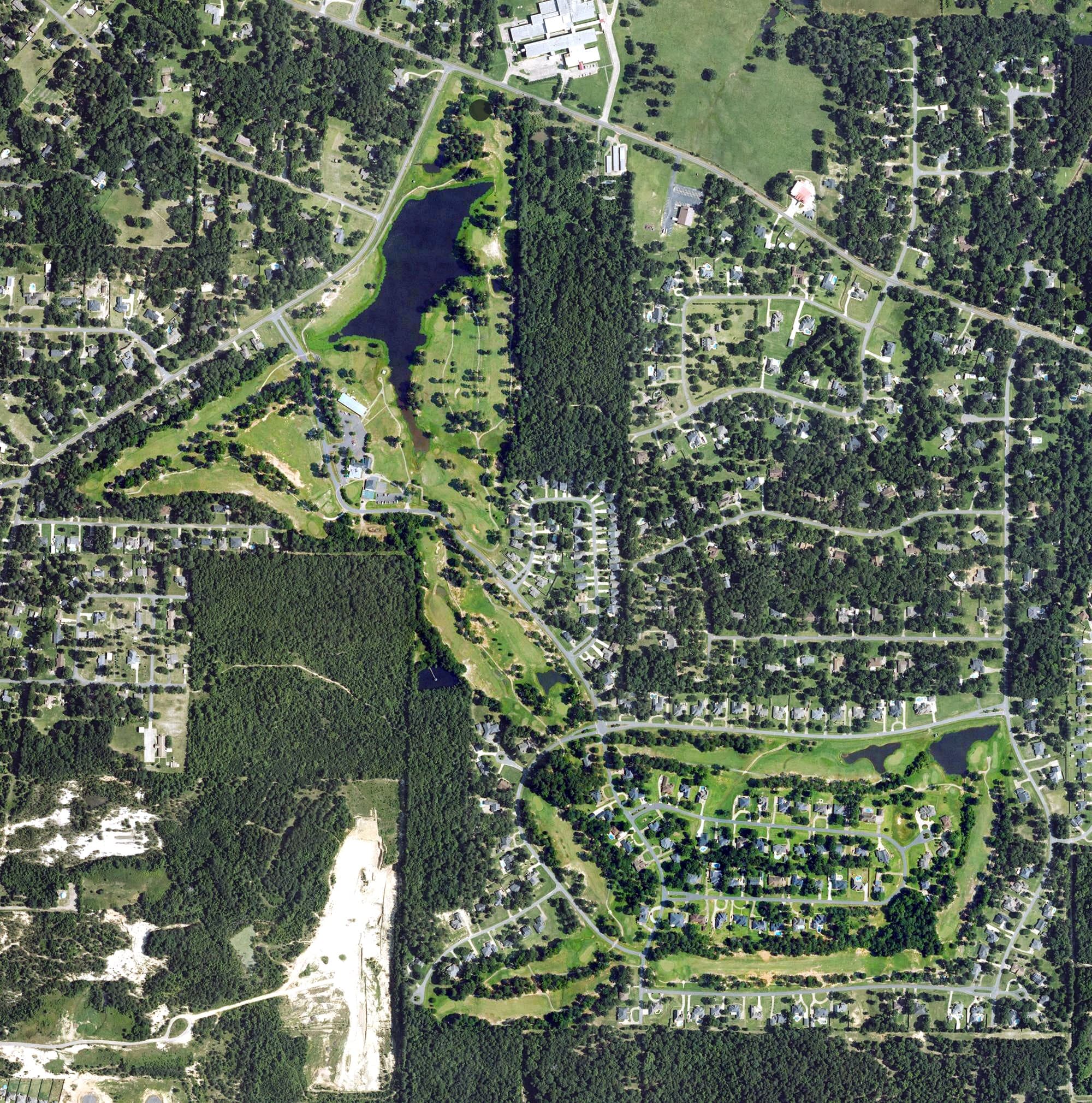 Aerial view of Northwood Hills Golf Club, LA, with its hole routing marked