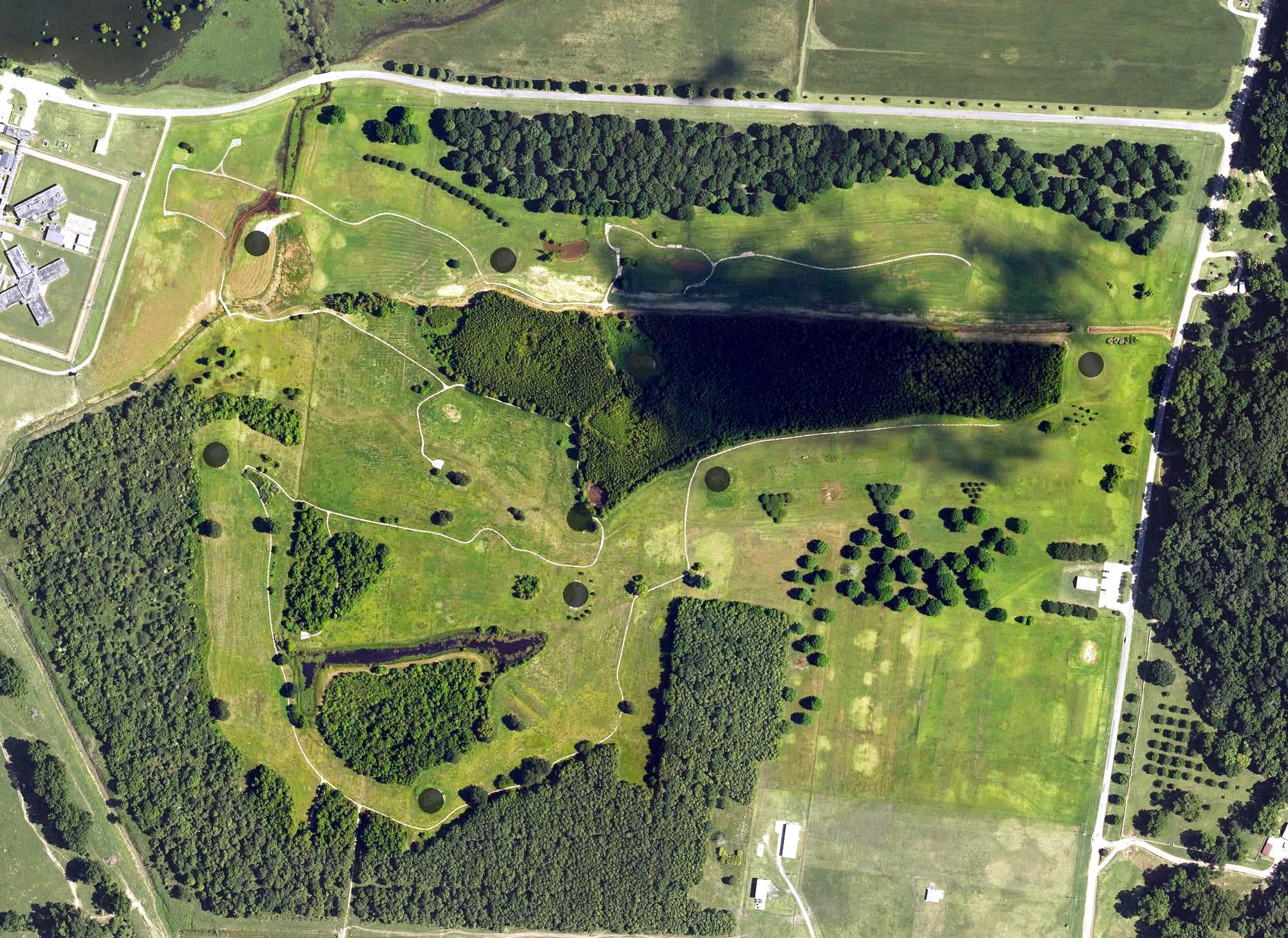 Aerial view of Prison View Golf Course, LA, with its hole routing marked