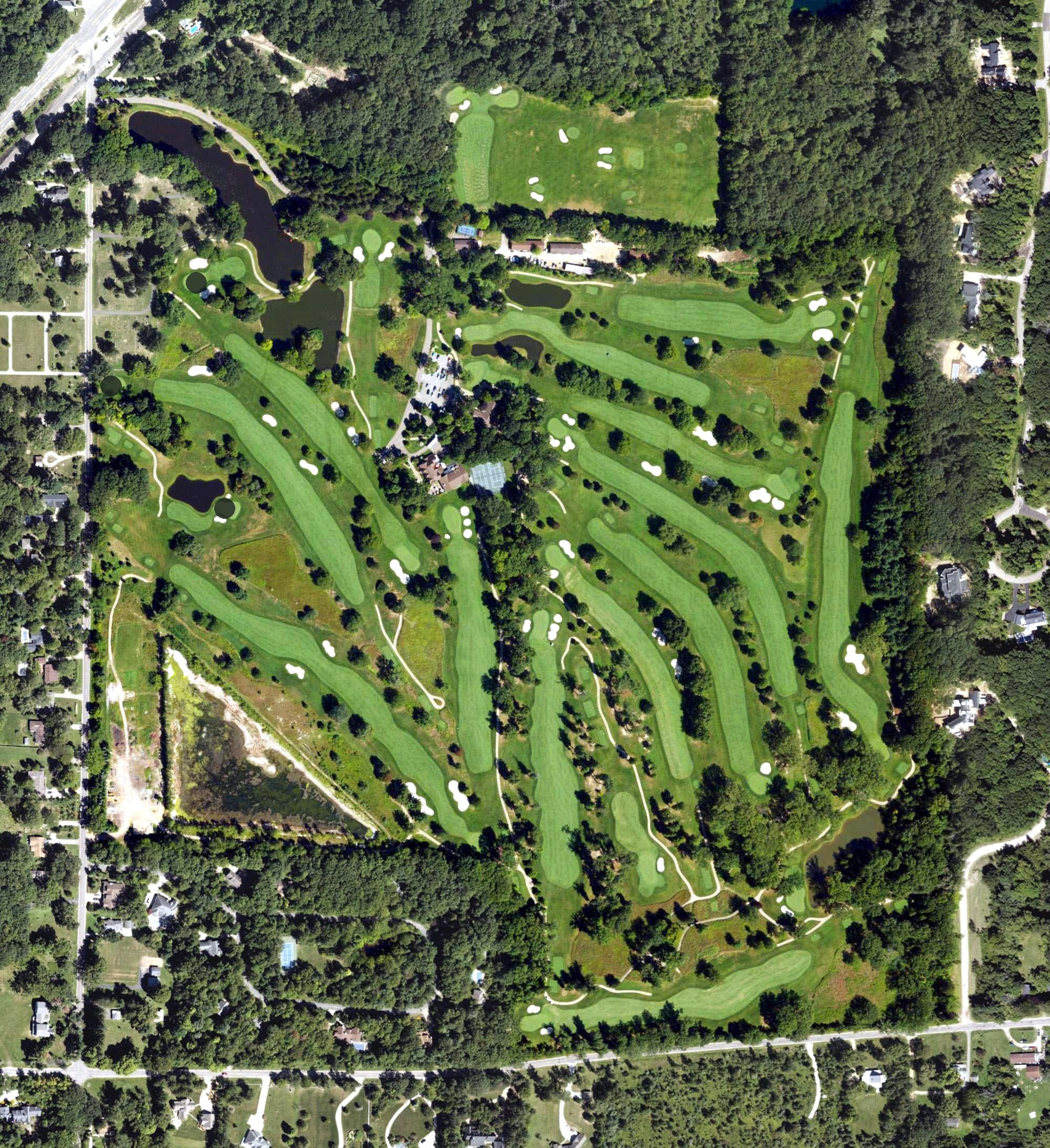 Aerial view of Chikaming Country Club, MI, with its hole routing marked