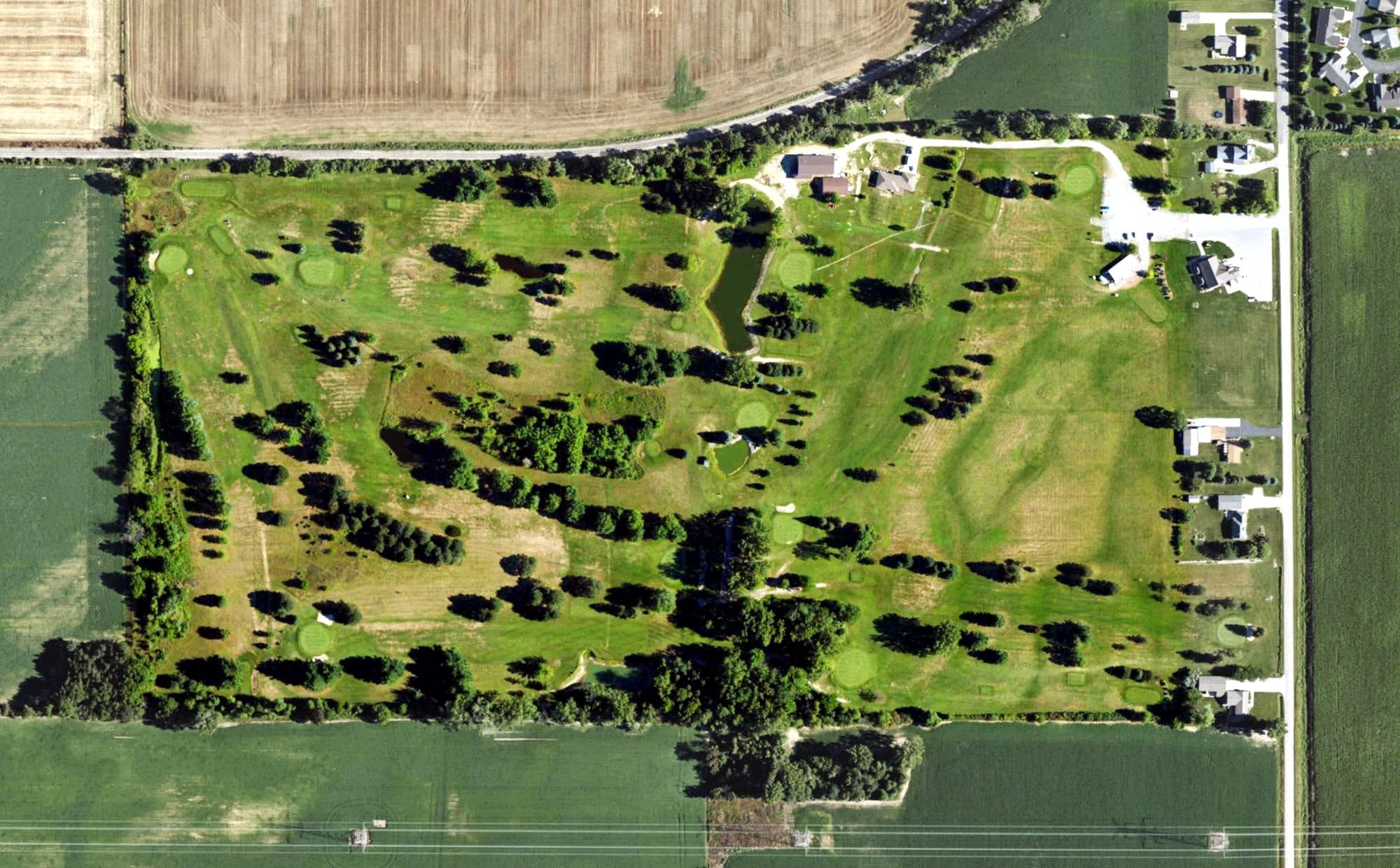 Aerial view of County Line Golf Course, MI, with its hole routing marked