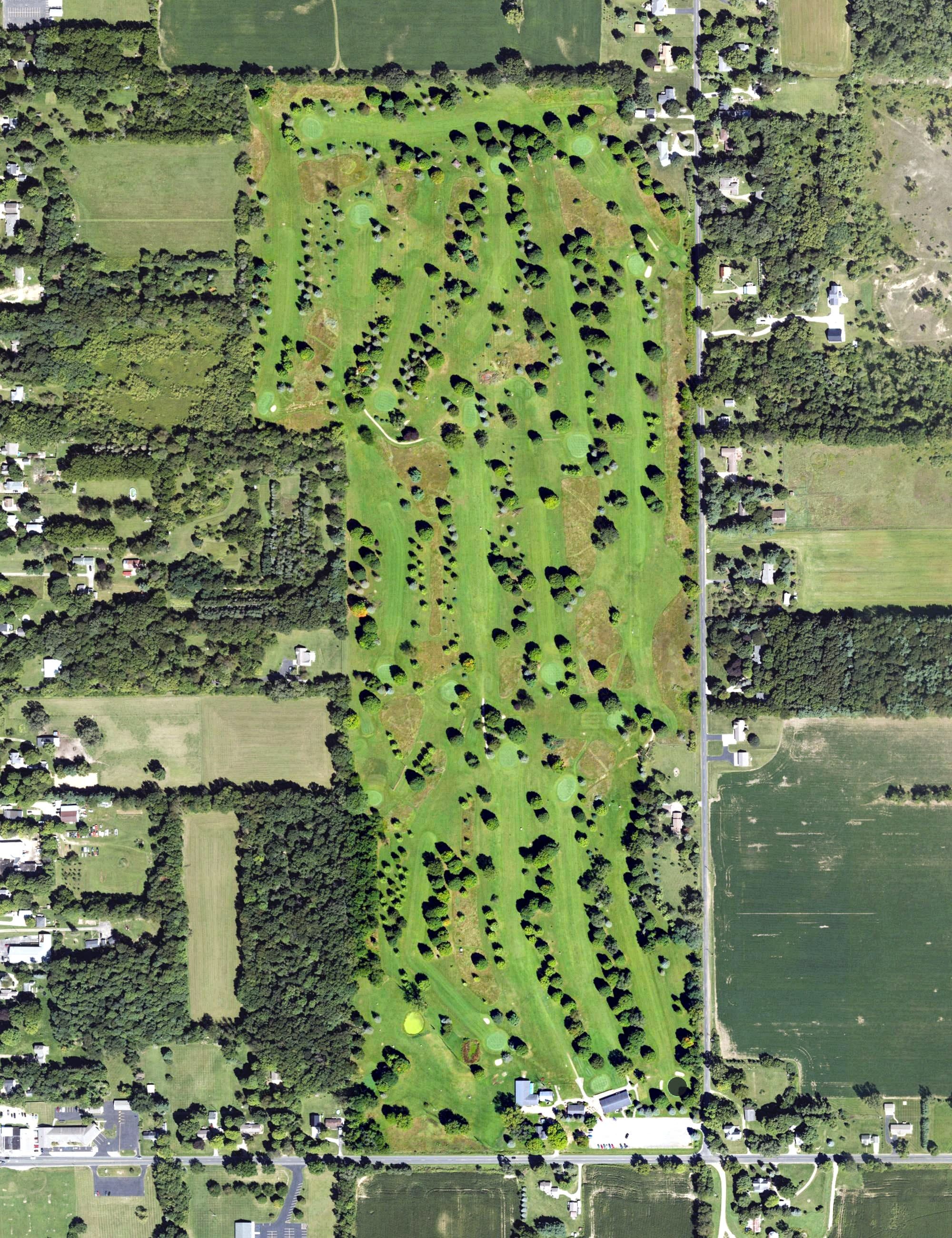 Aerial view of Crestview Golf Club, MI, with its hole routing marked