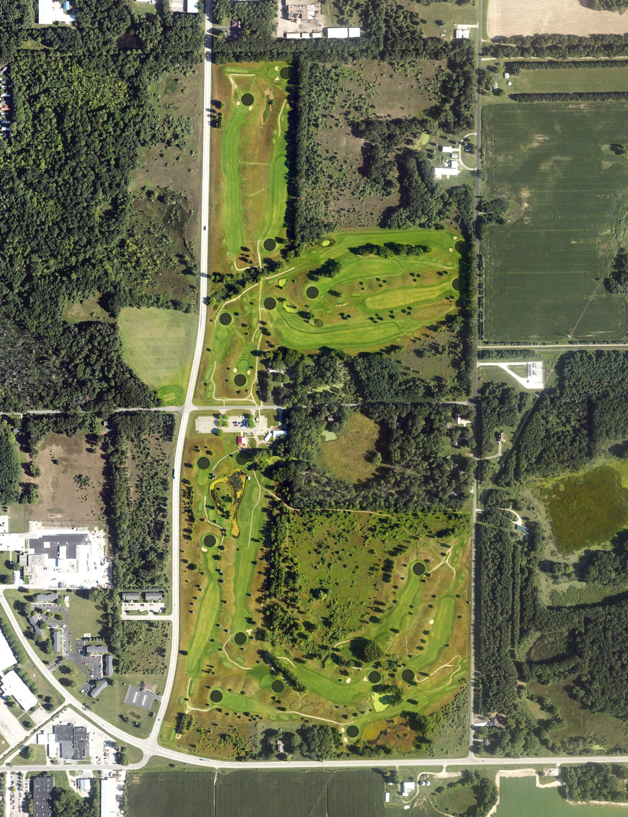 Aerial view of Glenkerry Golf Course, MI, with its hole routing marked
