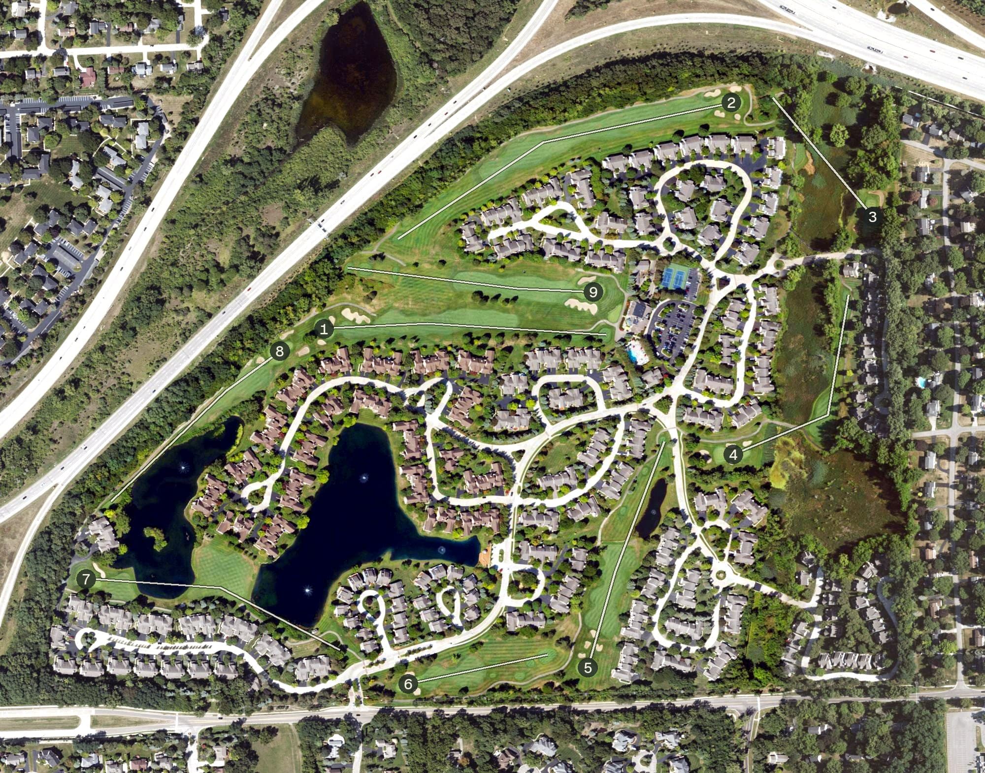 Aerial view of Heathers Club of Bloomfield, MI, with its hole routing marked