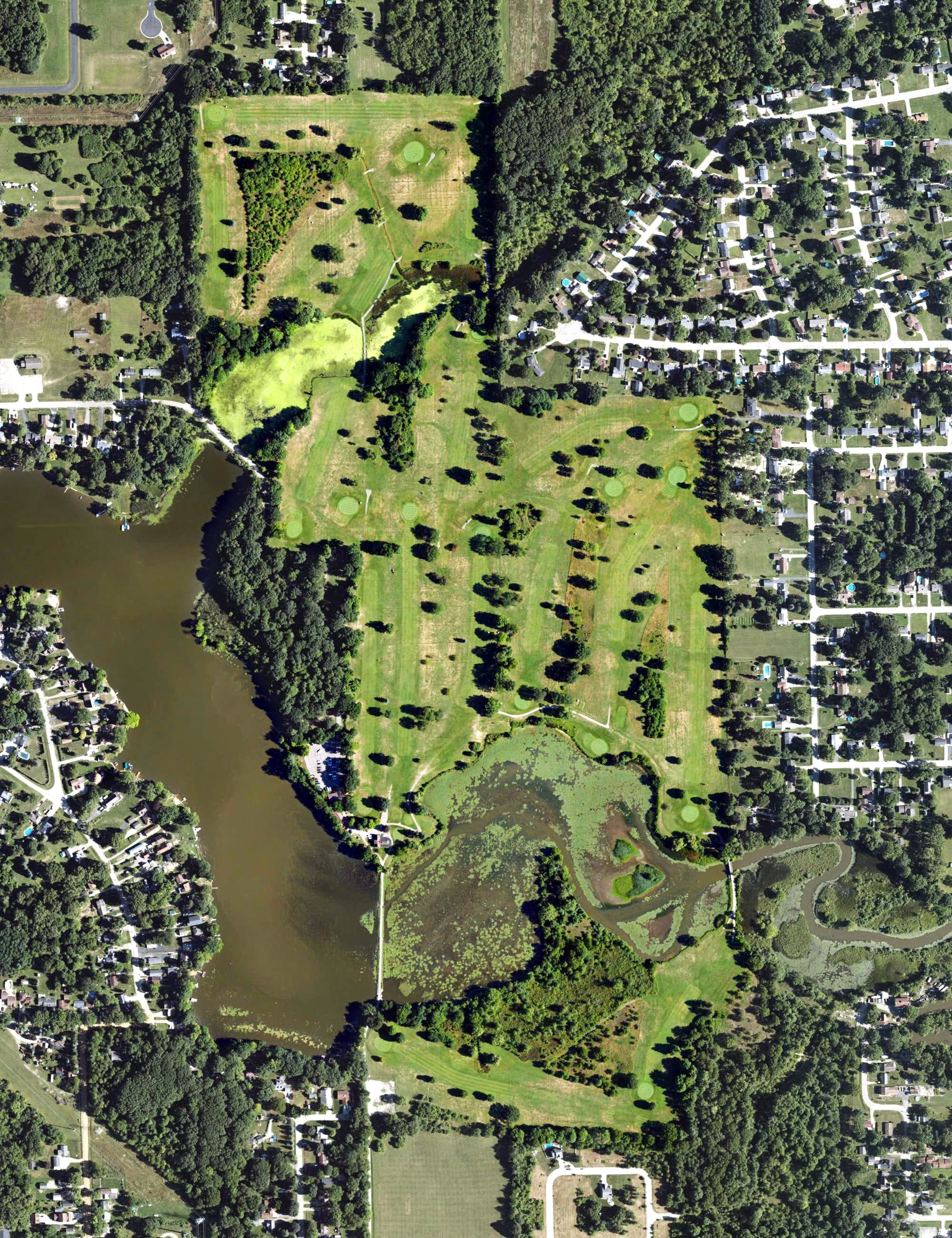Aerial view of Kearsley Lake Golf Course, MI, with its hole routing marked