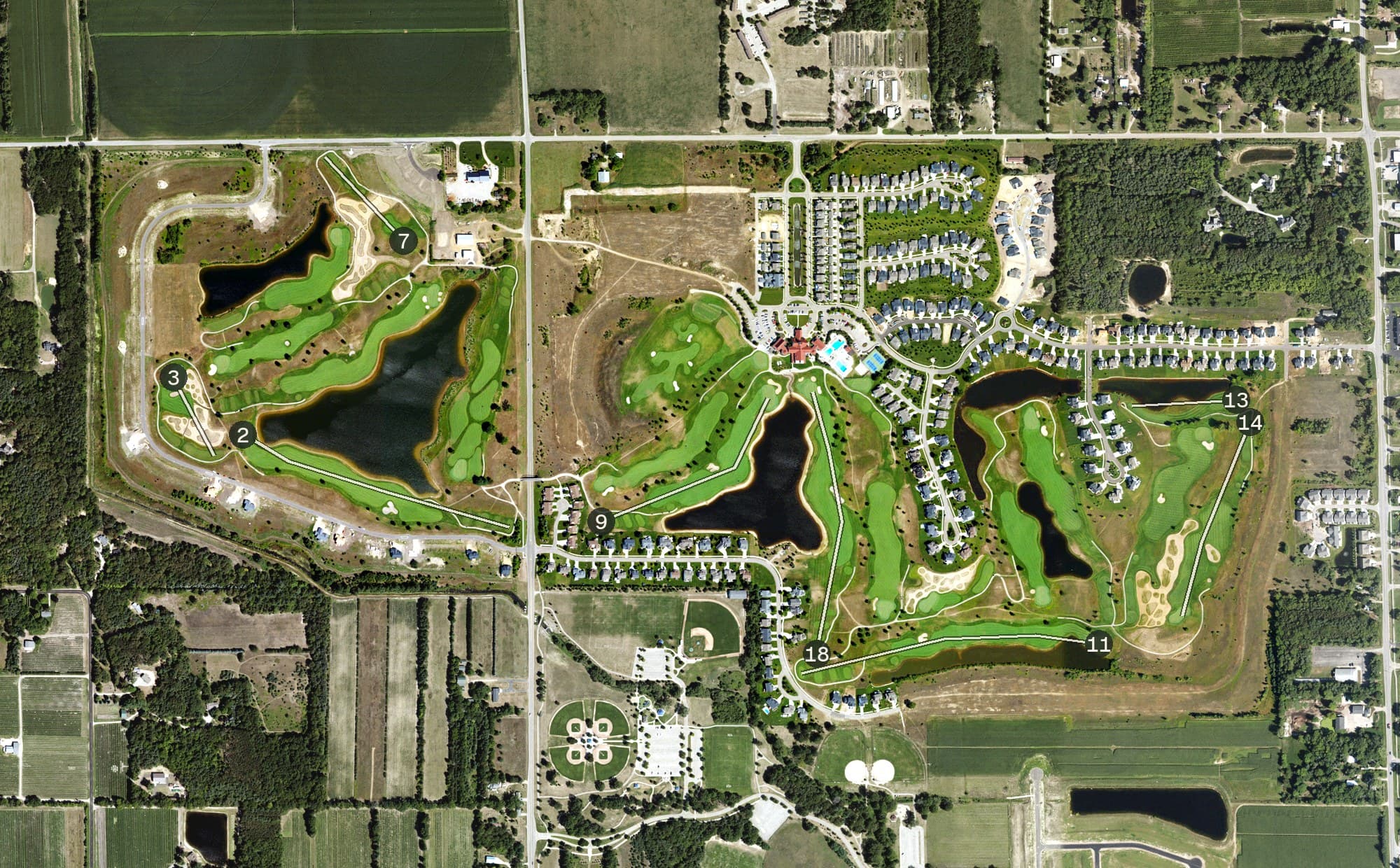 Aerial view of Macatawa Legends Golf & Country Club, MI, with its hole routing marked