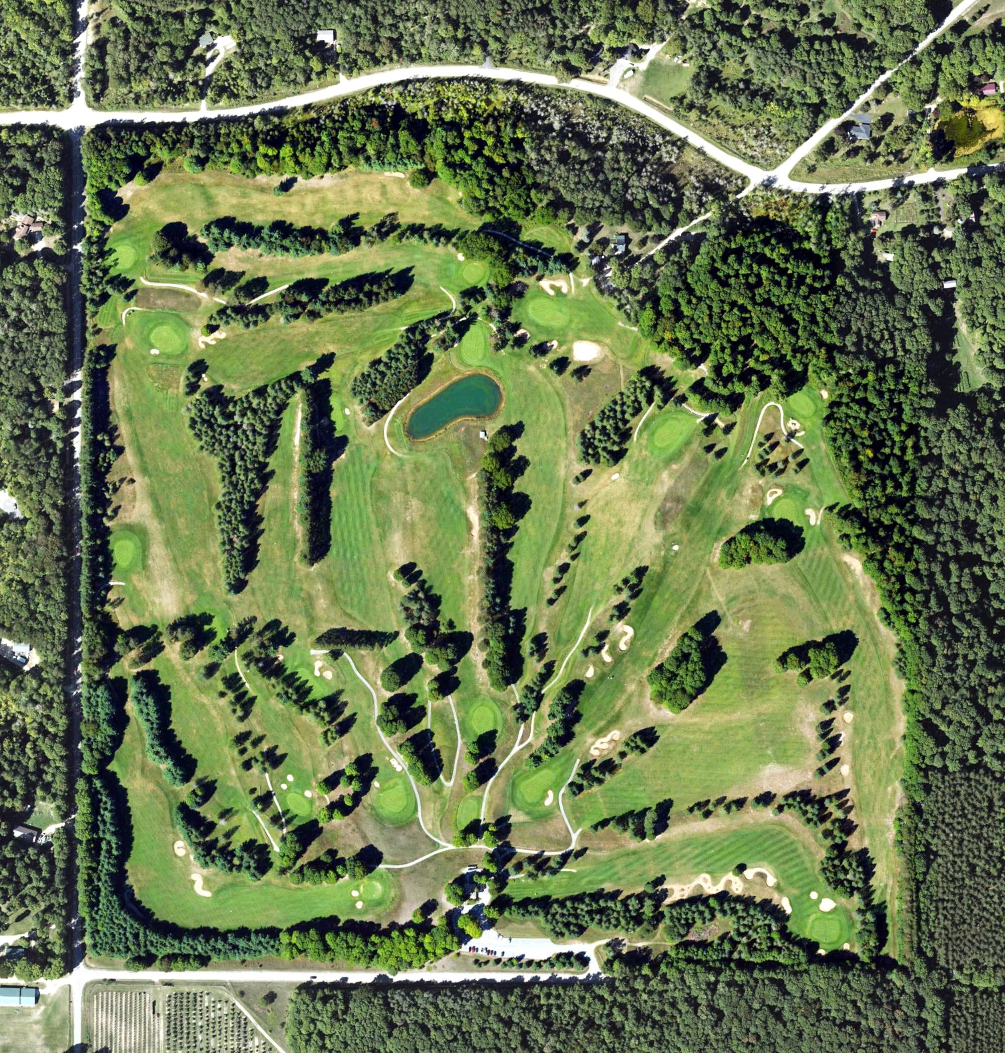 Aerial view of Pinecroft Golf Course, MI, with its hole routing marked