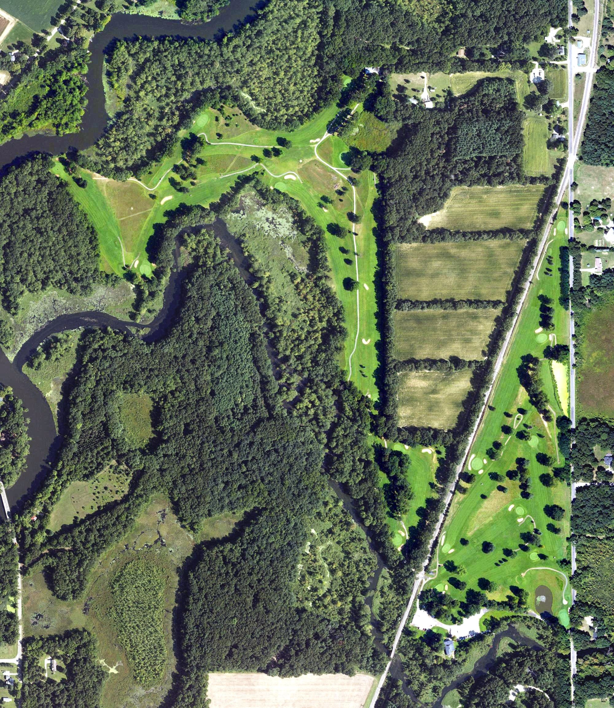 Aerial view of Sauganash, MI, with its hole routing marked