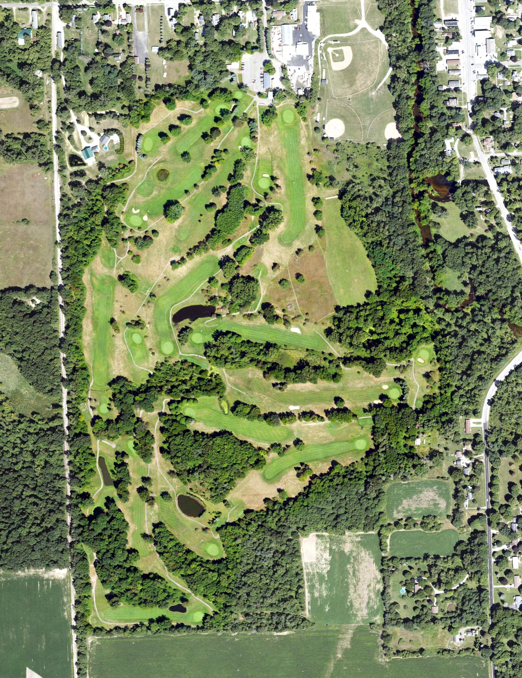 Aerial view of Willowbrook Golf Club, MI, with its hole routing marked