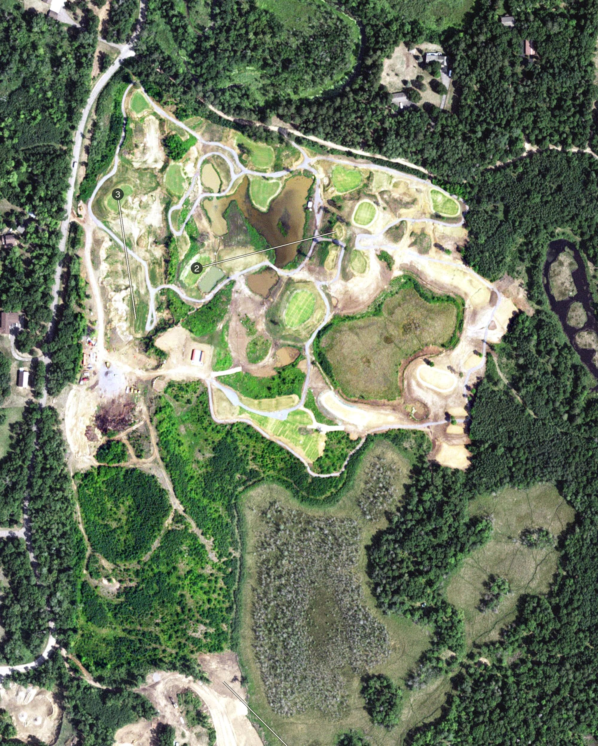 Aerial view of Gravel Pit, MN, with its hole routing marked