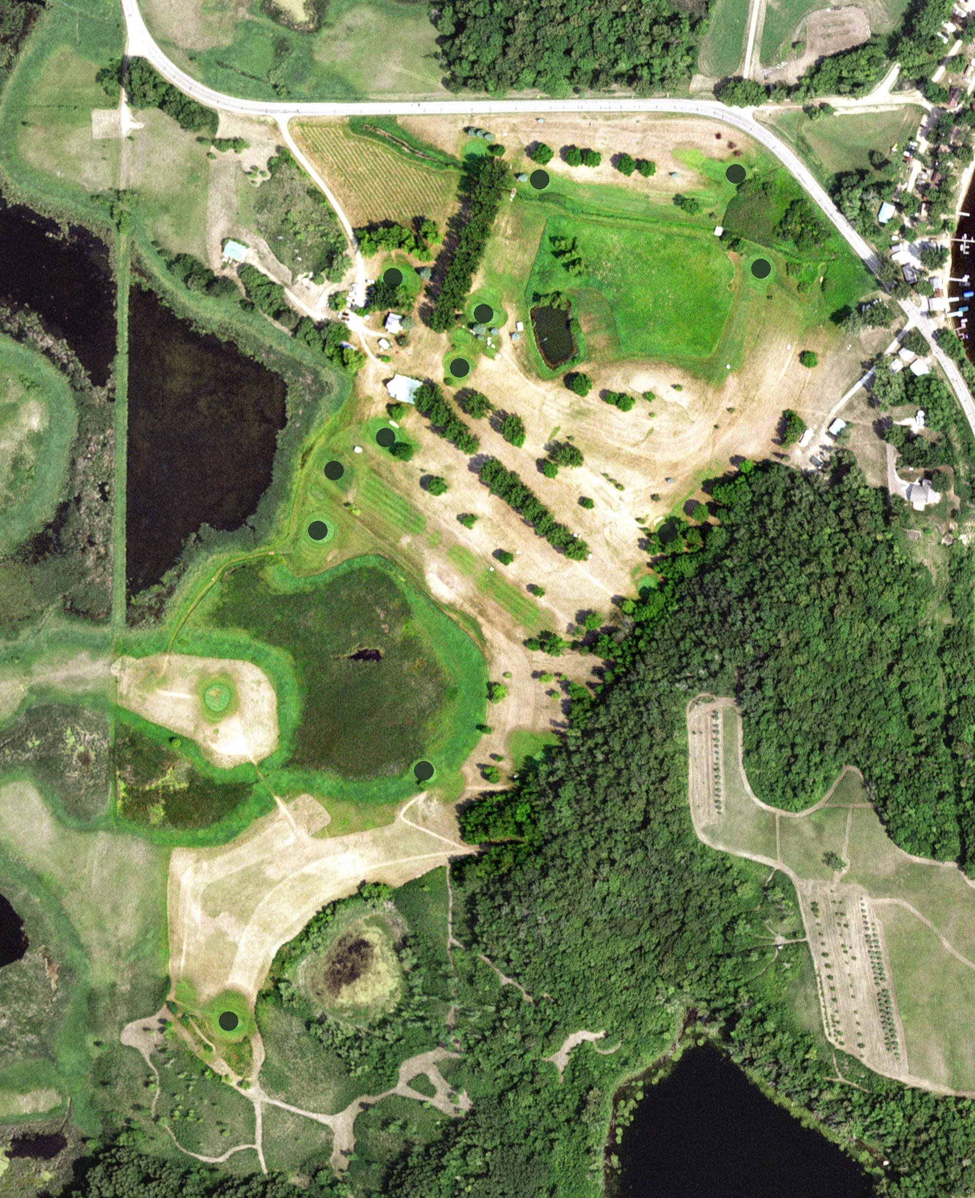 Aerial view of Lida Greens, MN, with its hole routing marked
