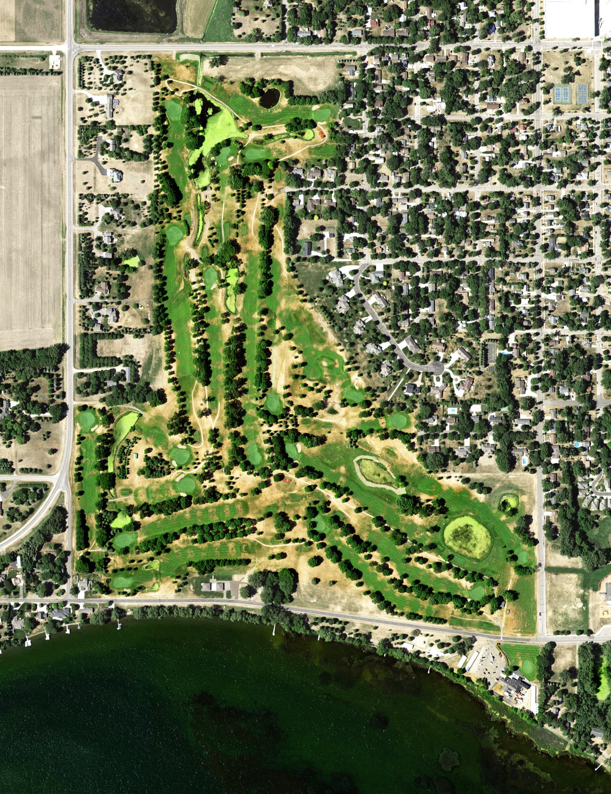 Aerial view of Litchfield Golf Club, MN, with its hole routing marked
