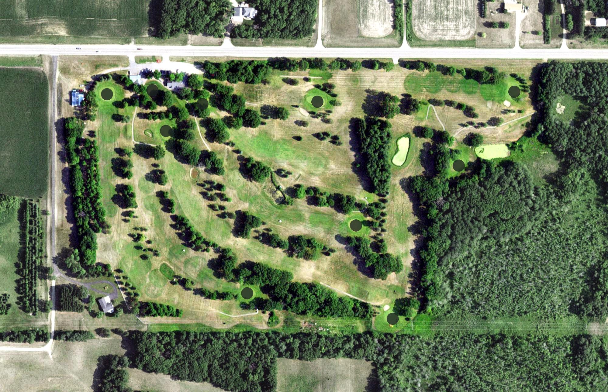 Aerial view of Oakwood Supper Club & Golf Course, MN, with its hole routing marked