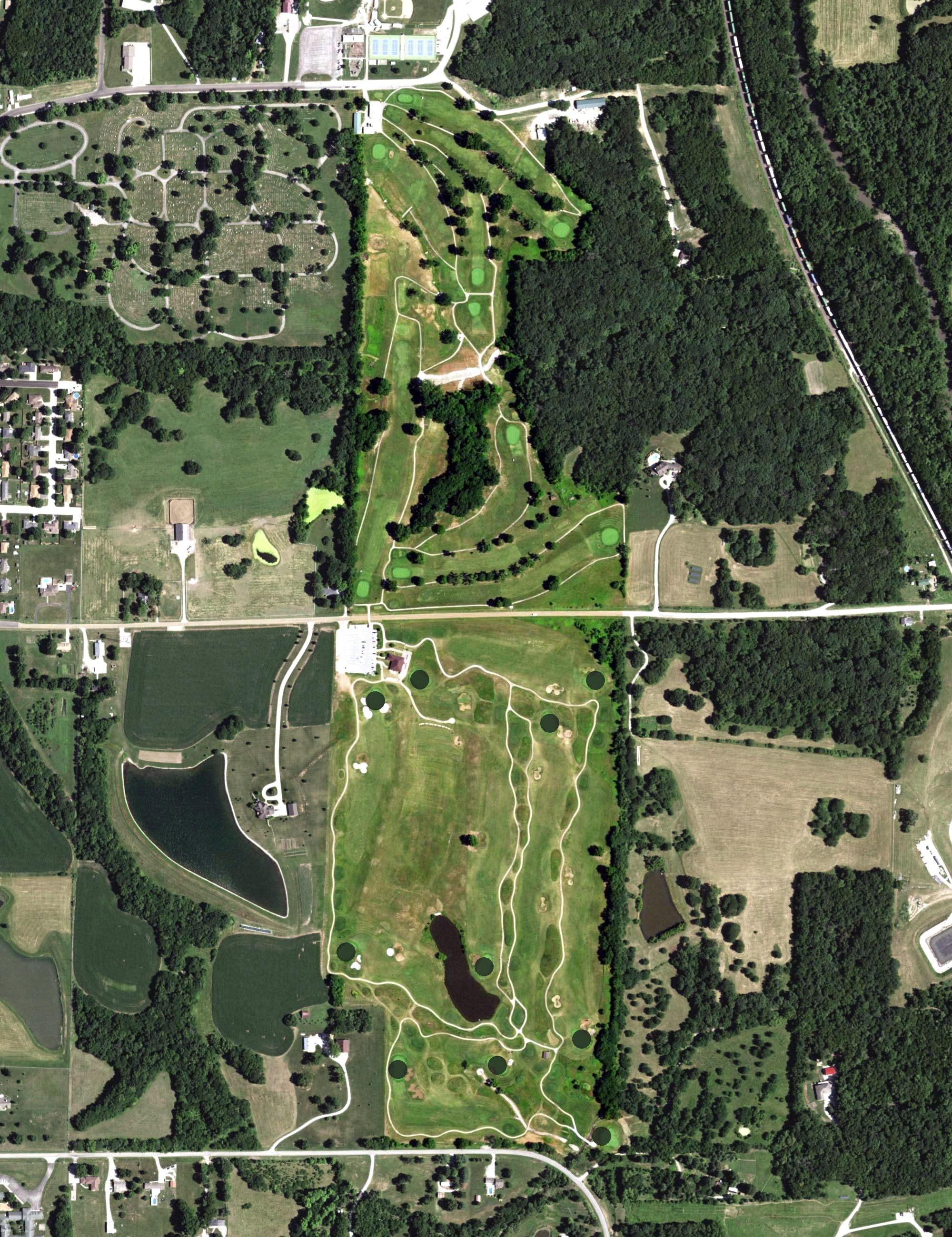Aerial view of Indian Foothills Golf Course, MO, with its hole routing marked