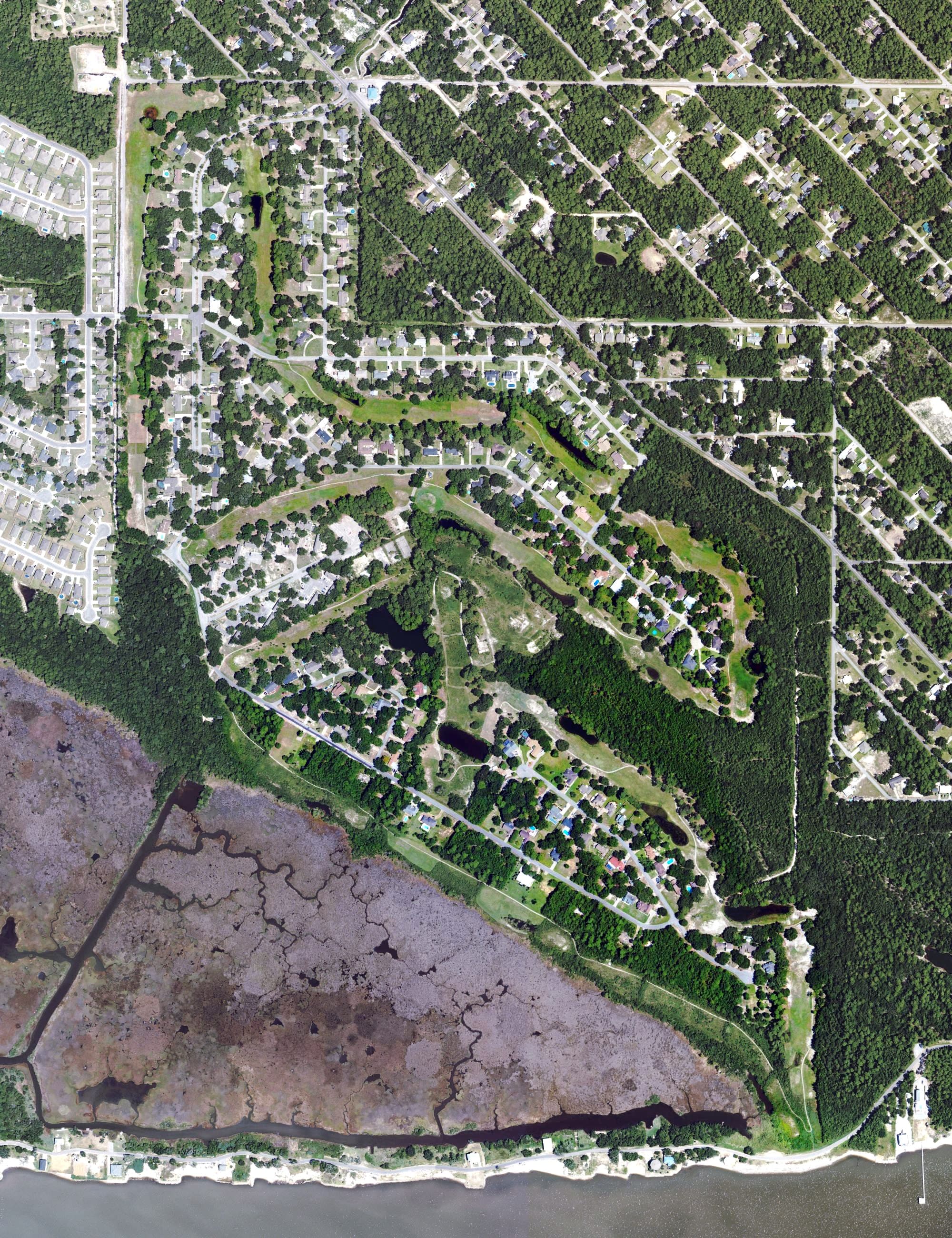 Aerial view of Saint Andrews Golf Club, MS, with its hole routing marked