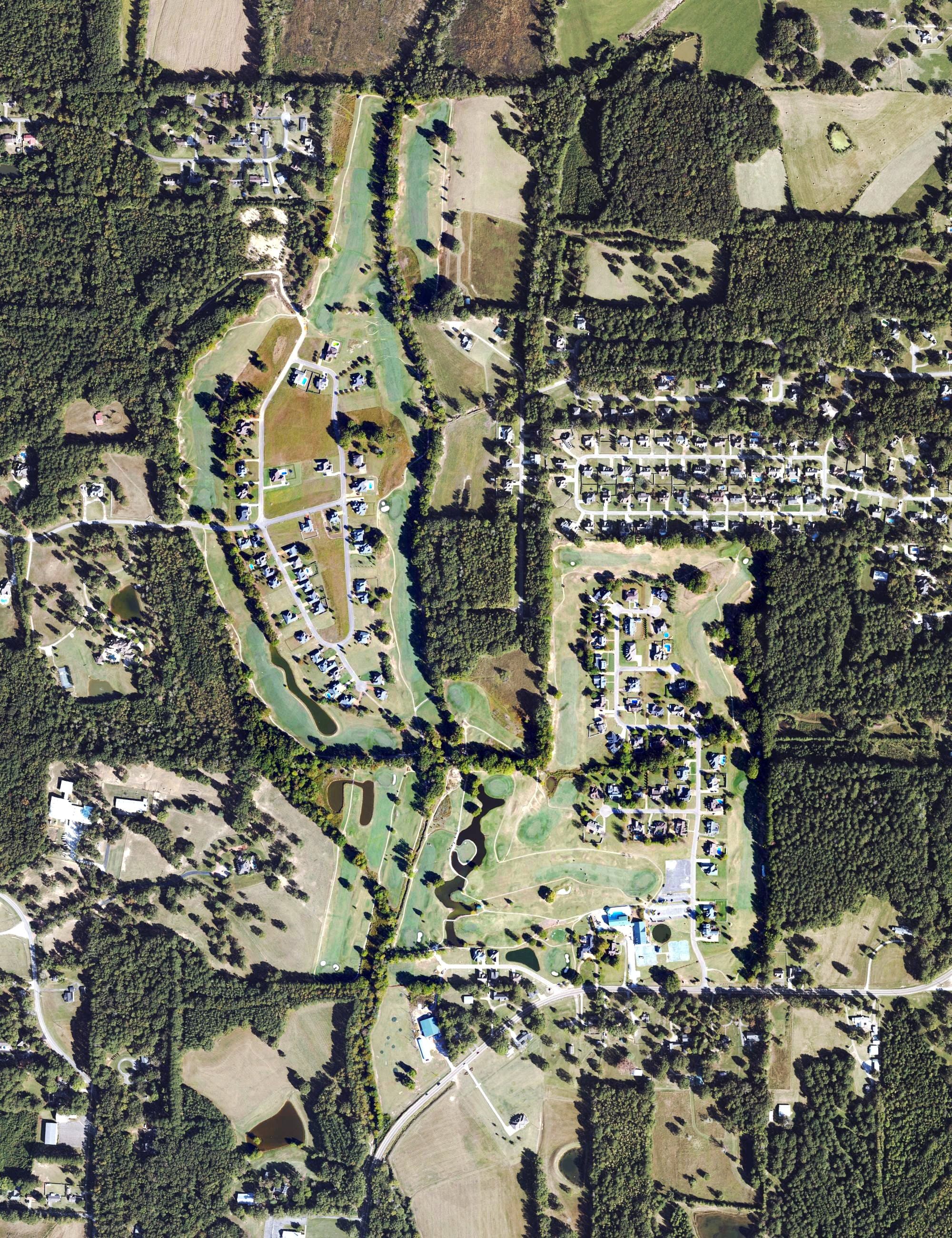 Aerial view of Shiloh Ridge Athletic Club, MS, with its hole routing marked