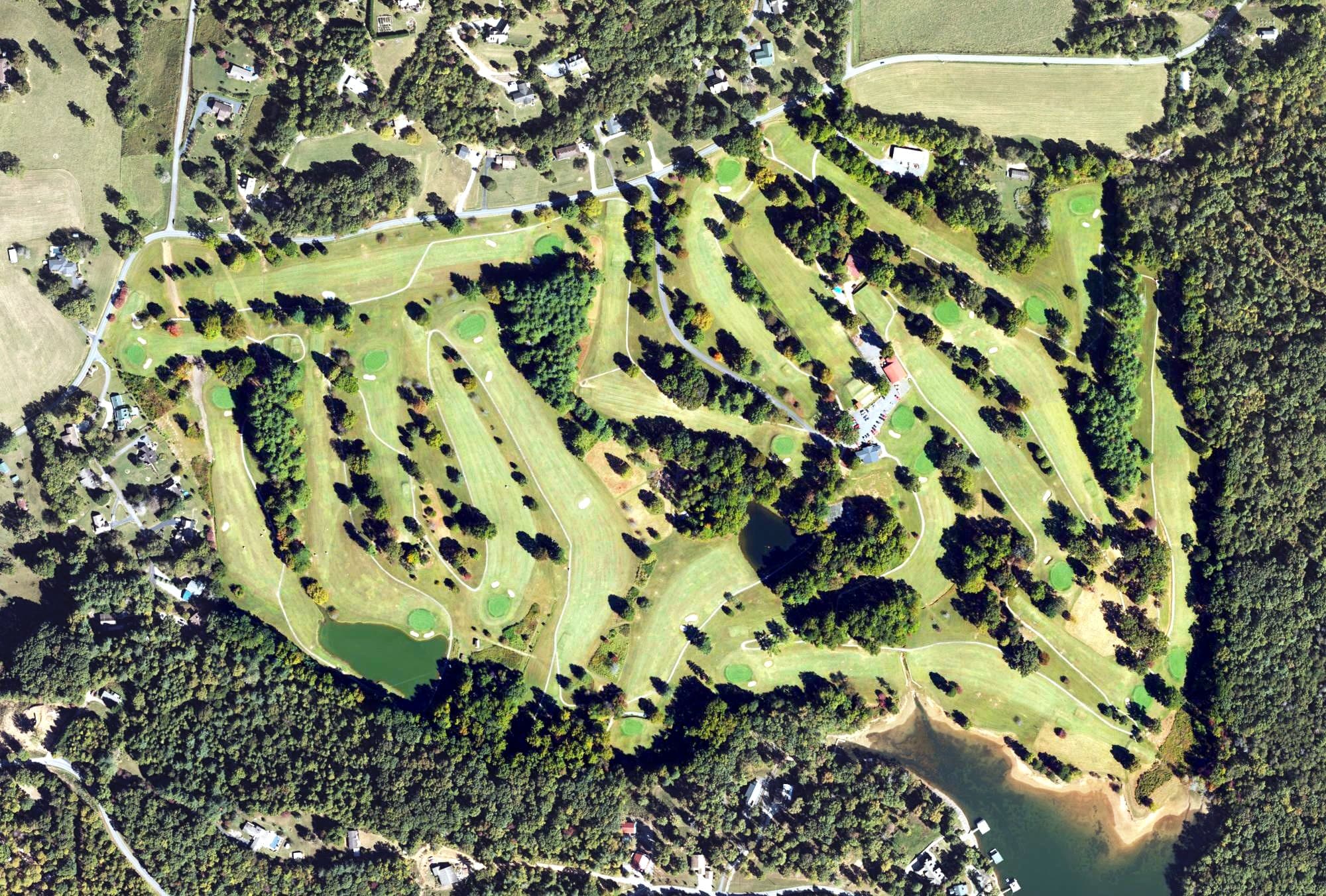 Aerial view of Chatuga Shores Golf Course, NC, with its hole routing marked