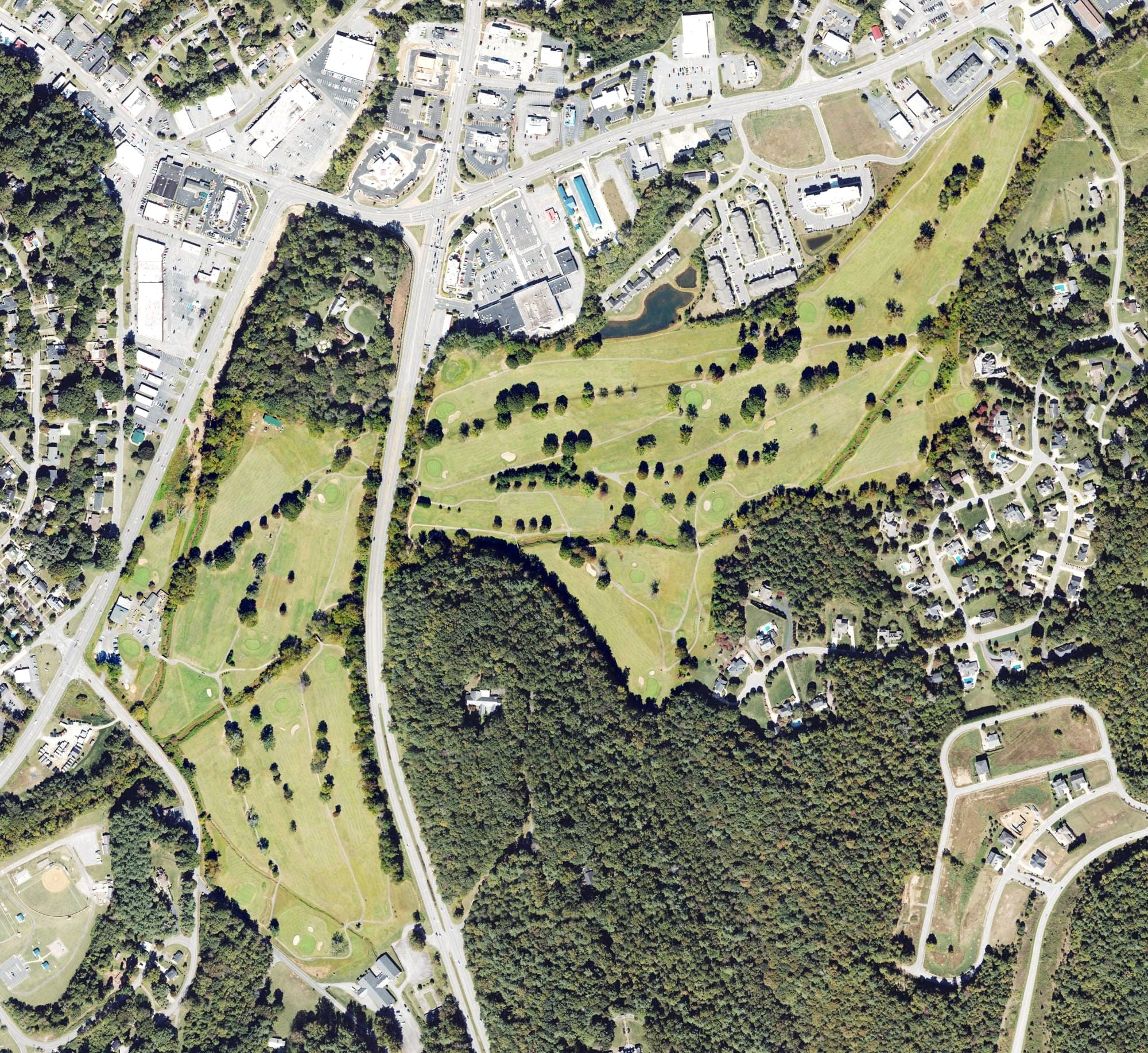 Aerial view of Lenoir Golf Course, NC, with its hole routing marked