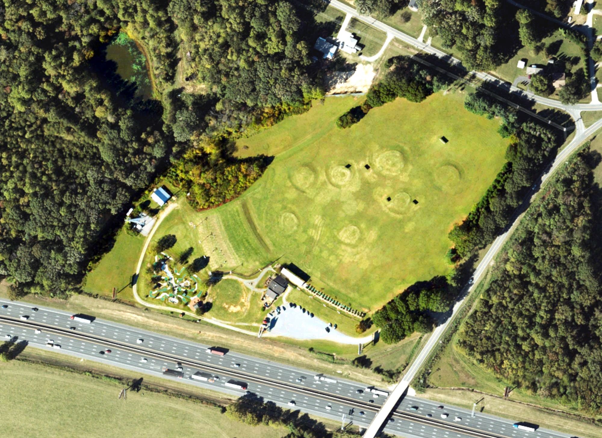 Aerial view of Randy's Golf Center and Range, NC, with its hole routing marked