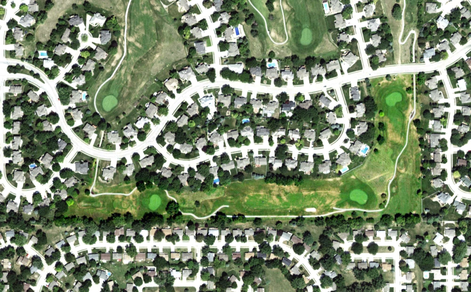 Aerial view of Eagle Run Golf Course, NE, with its hole routing marked