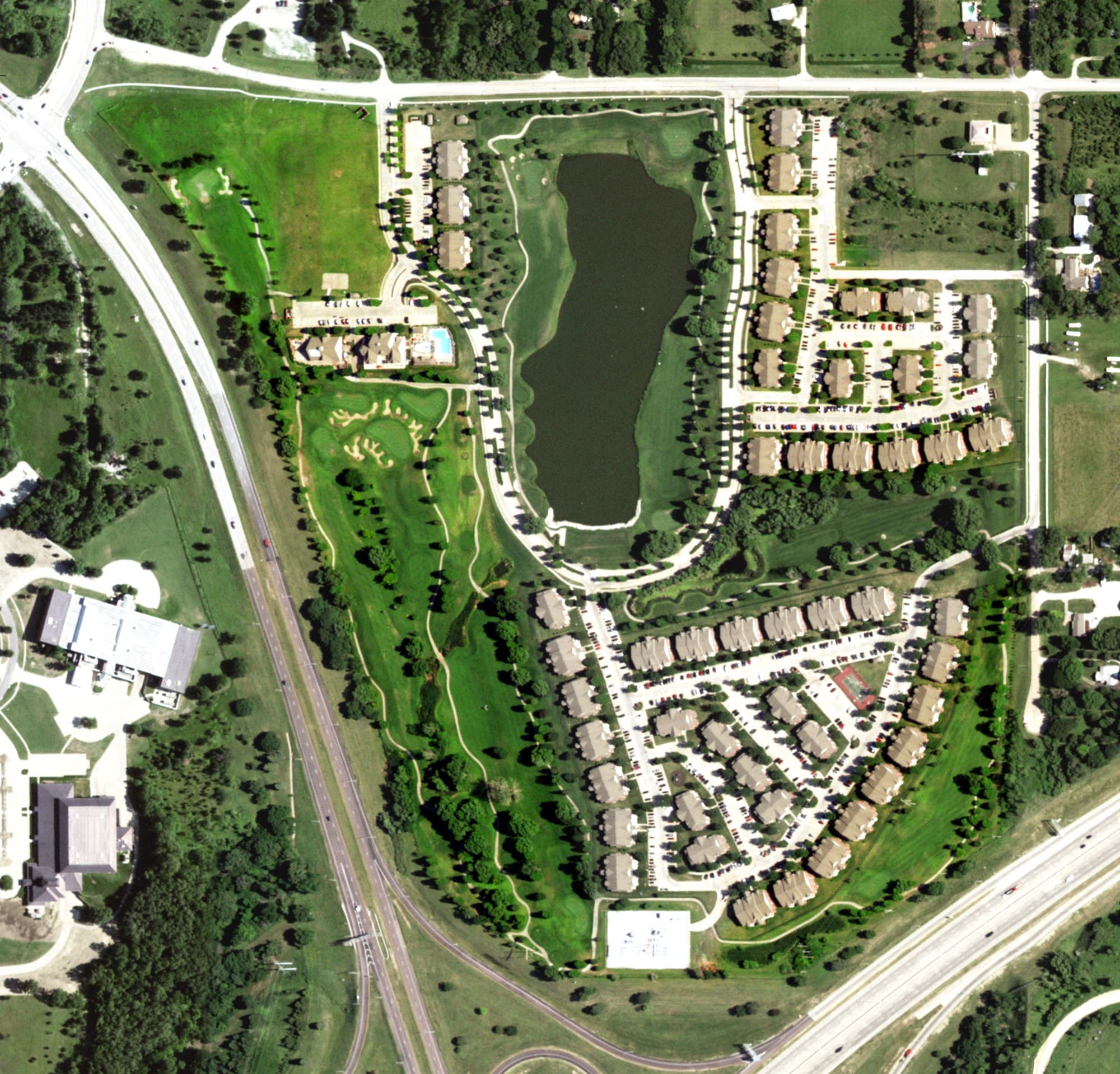 Aerial view of Links at Lincoln, NE, with its hole routing marked