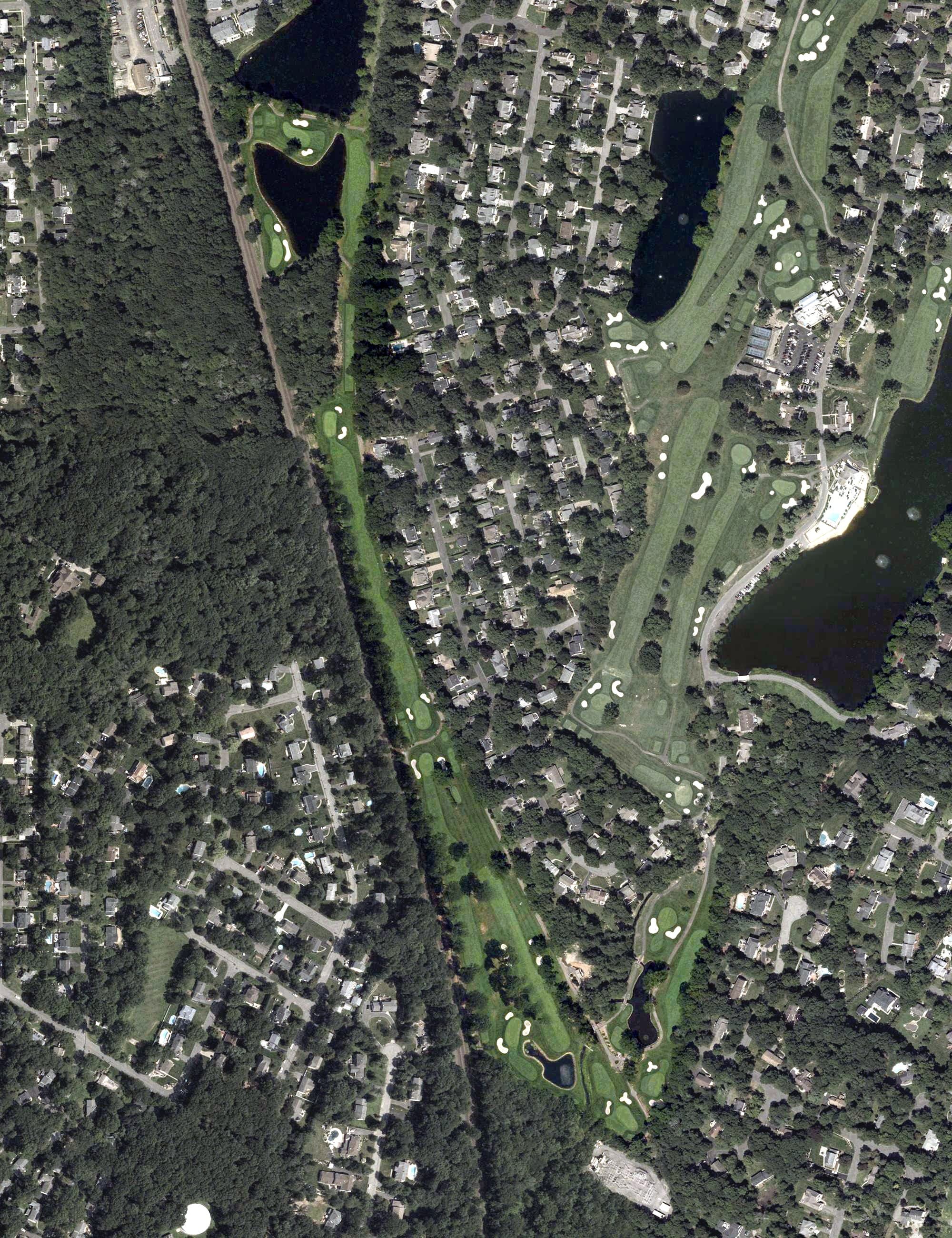 Aerial view of Ramsey Golf and Country Club, NJ, with its hole routing marked