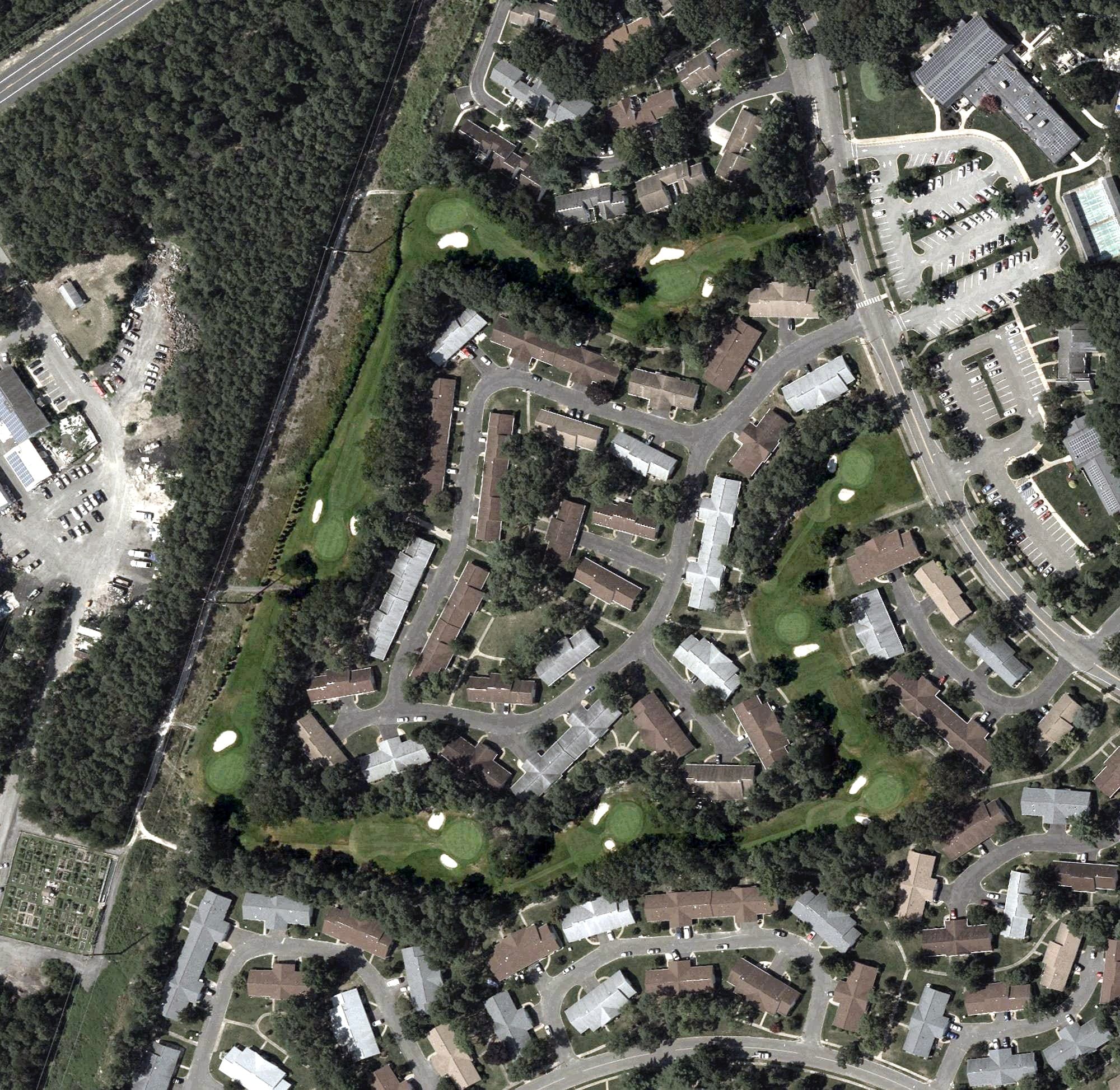 Aerial view of Willow Course, NJ, with its hole routing marked