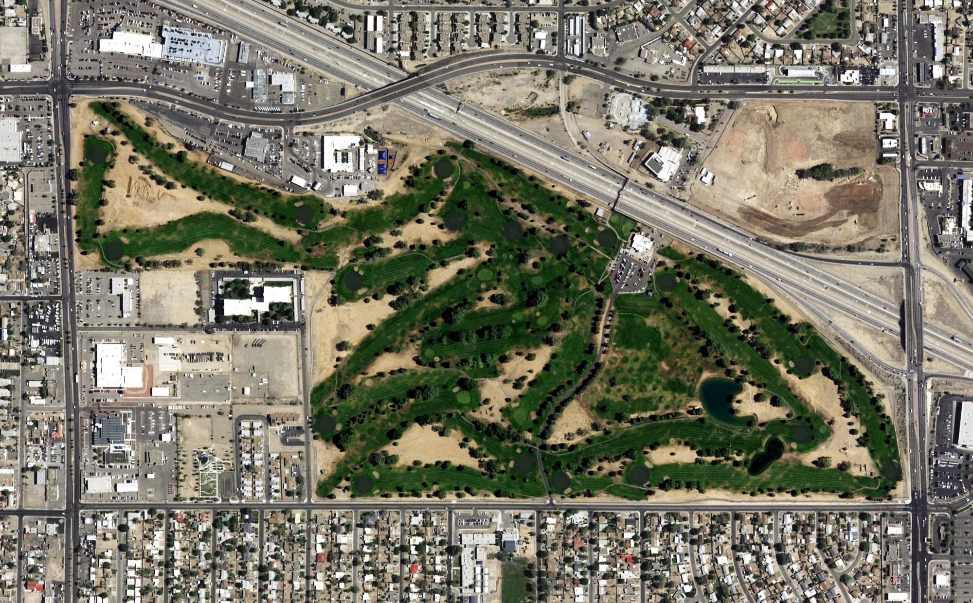 Aerial view of Los Altos Golf Course, NM, with its hole routing marked