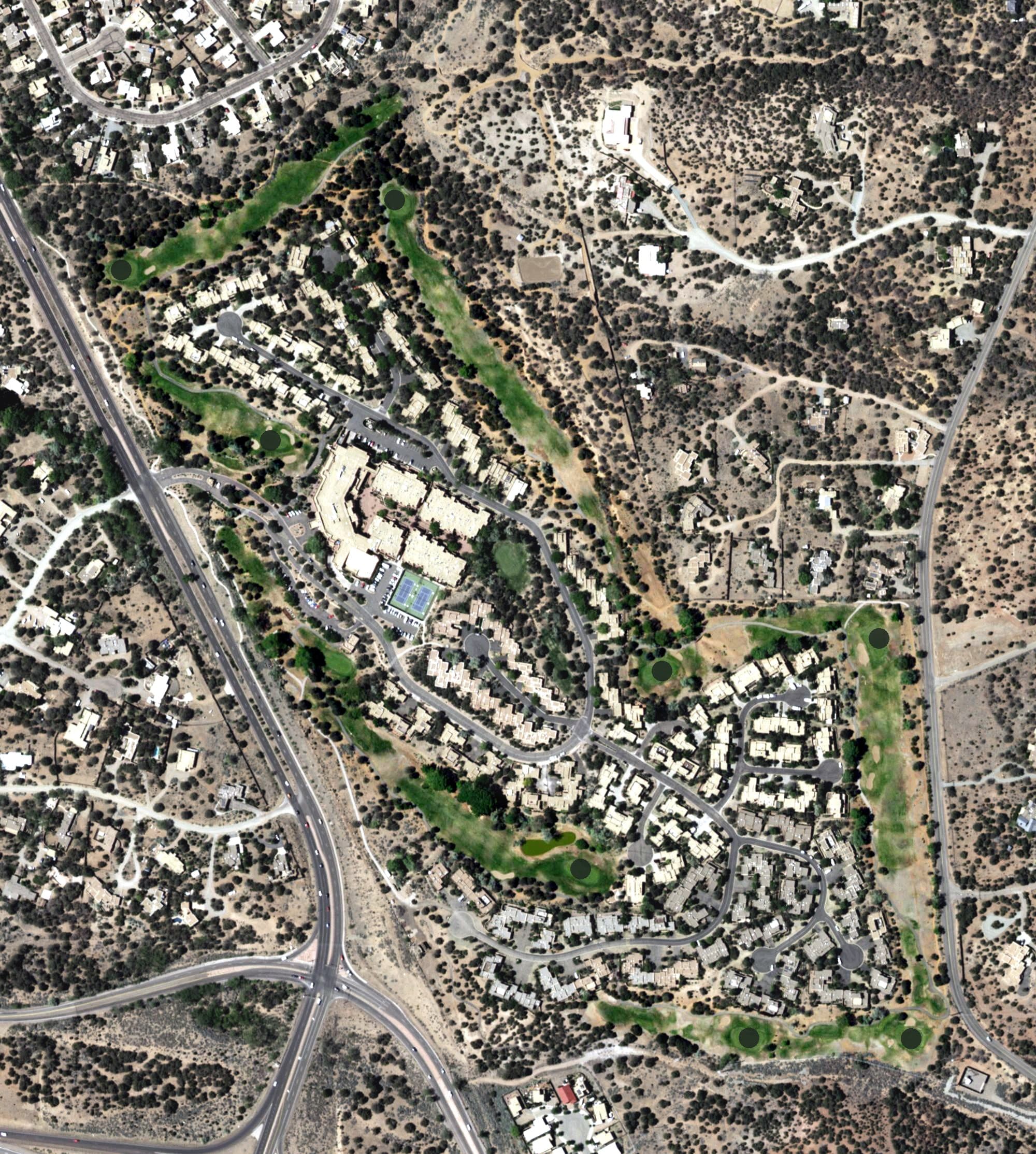 Aerial view of Quail Run Santa Fe, NM, with its hole routing marked