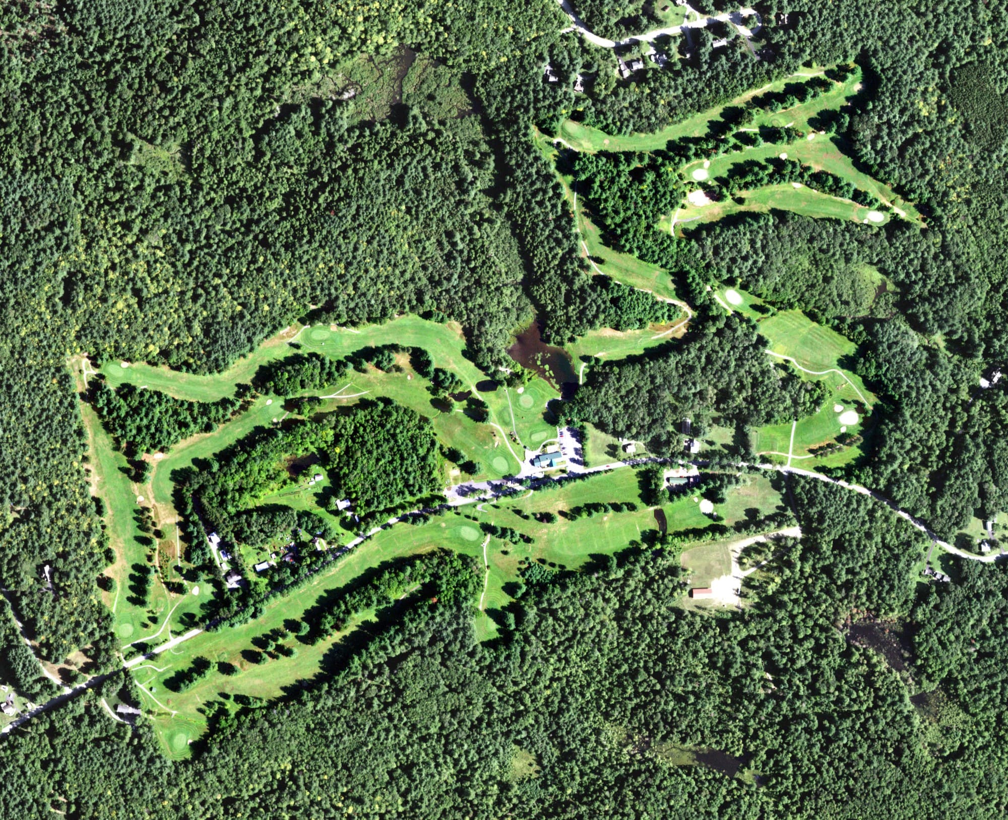Aerial view of Brookhaven Golf Course, NY, with its hole routing marked