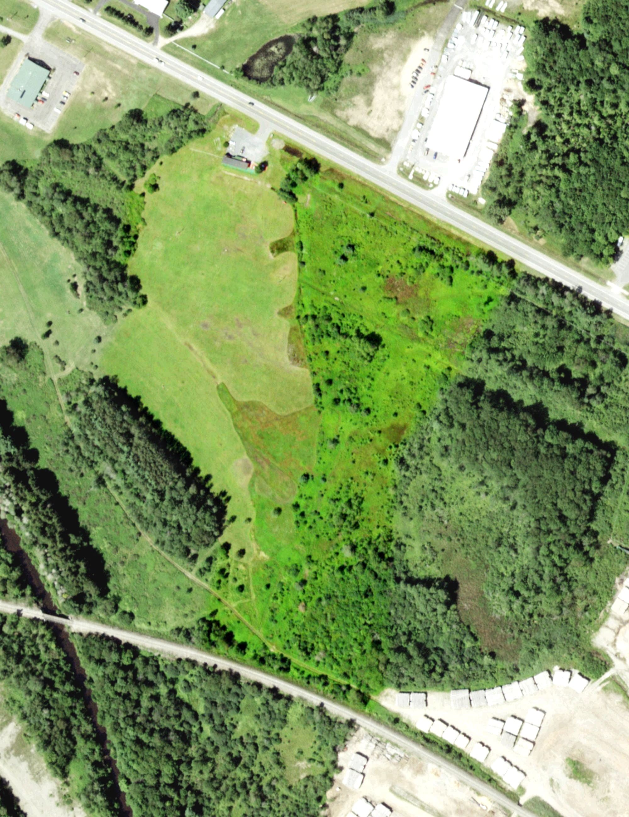 Aerial view of Driving Range, NY, with its hole routing marked