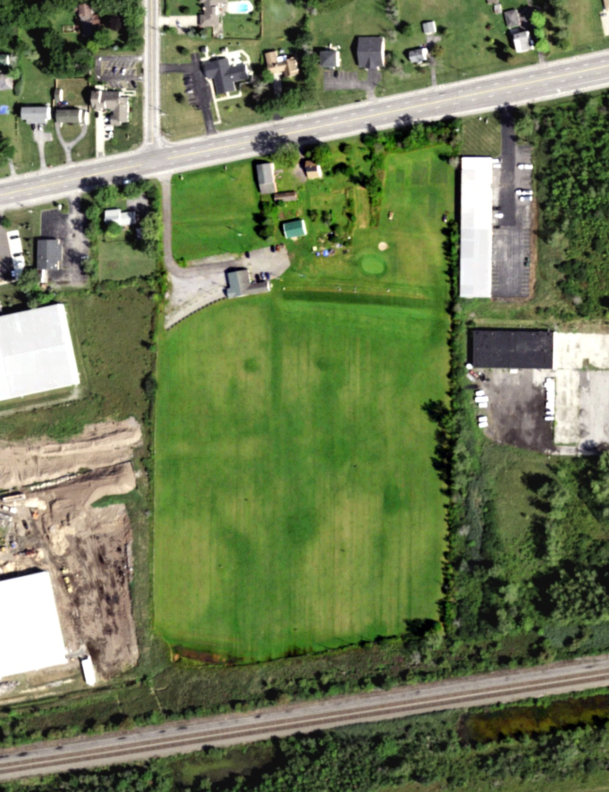 Aerial view of Driving Range, NY, with its hole routing marked
